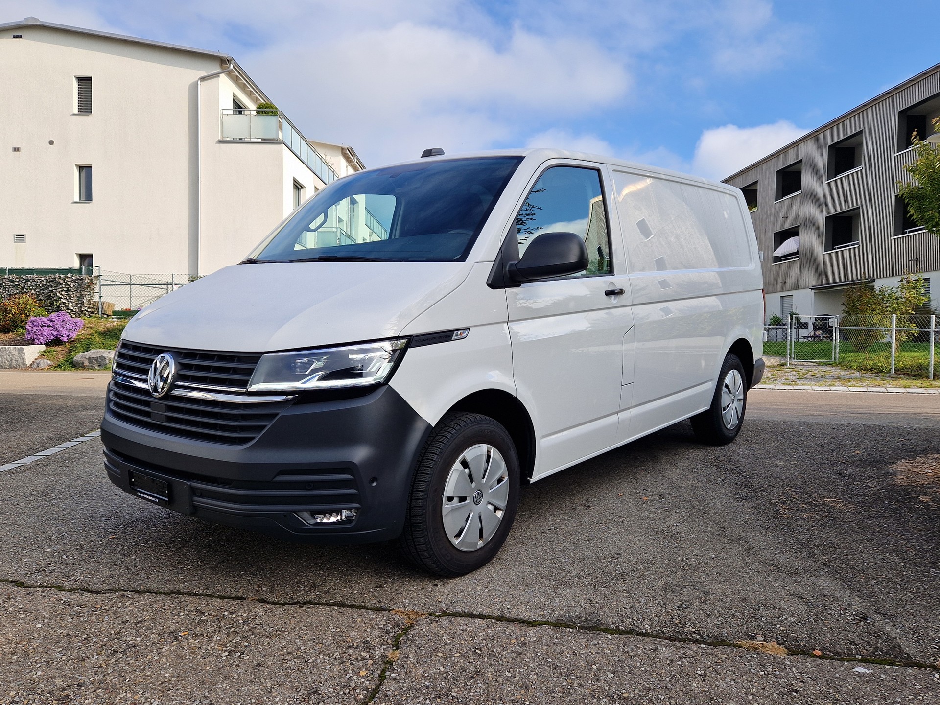 VW T6.1 2.0 TDI 150PS 6-Gang handschaltung-image-1