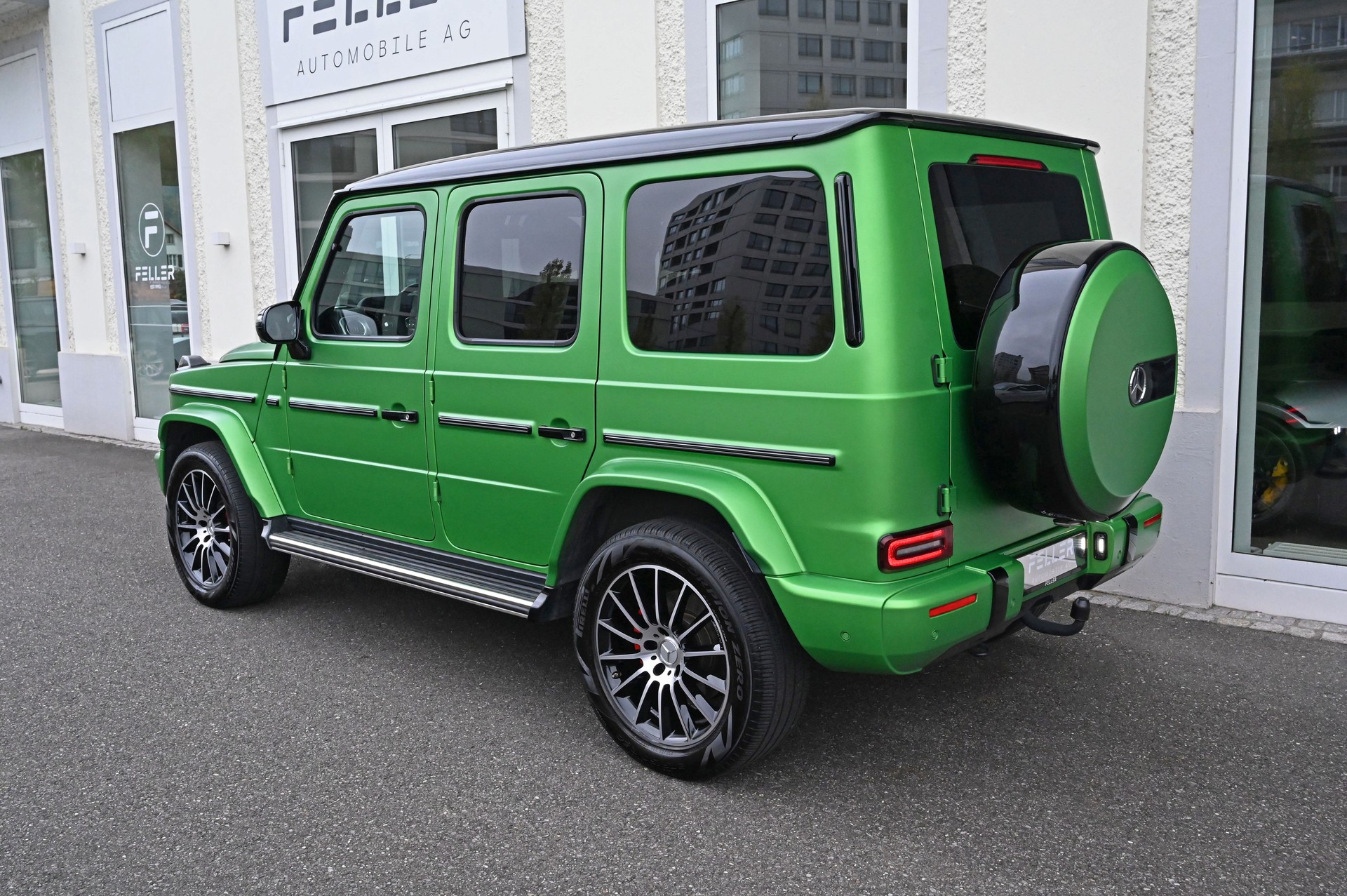 MERCEDES-BENZ G 400 d AMG Line 9G-Tronic-image-8