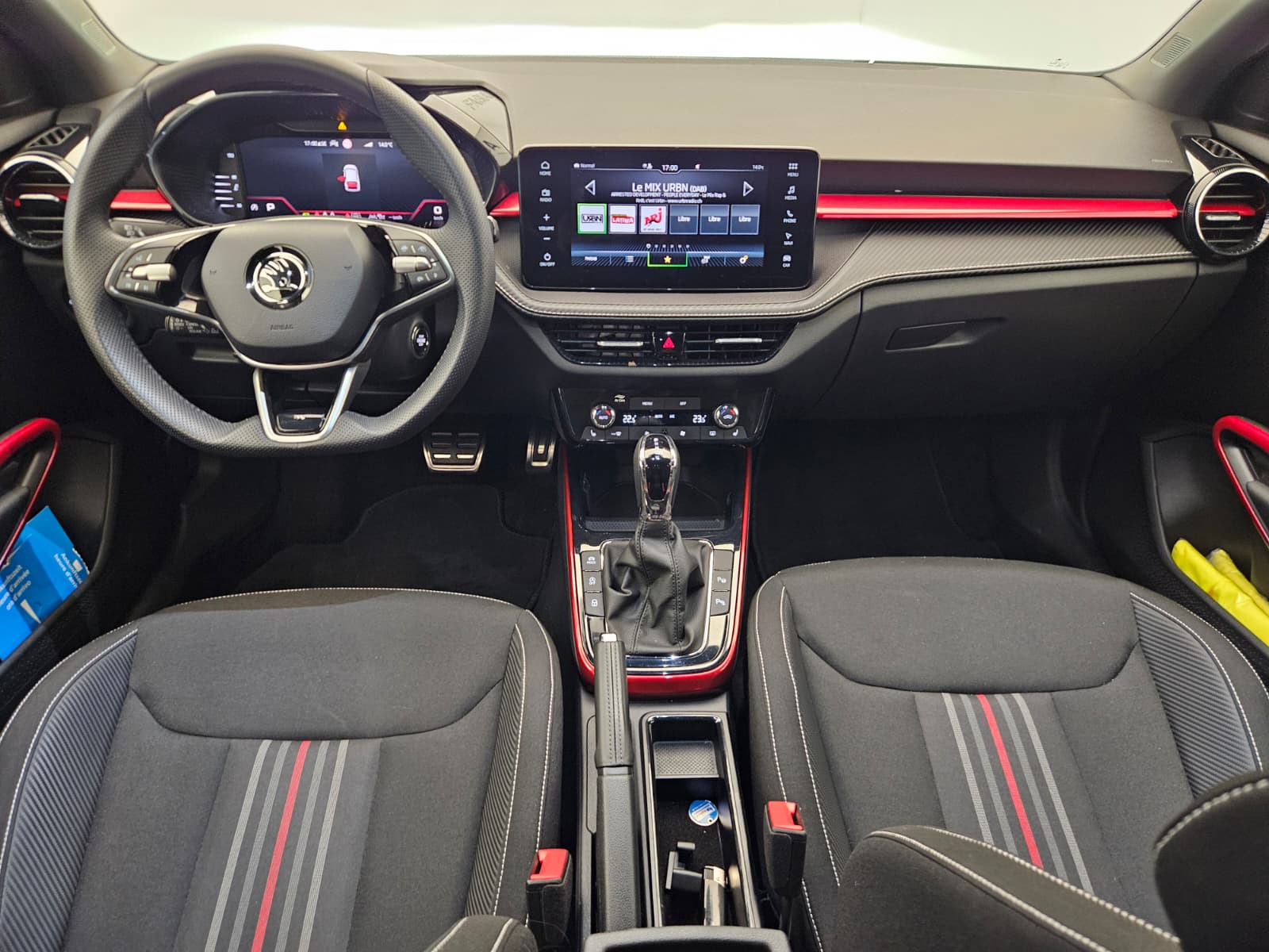 SKODA Fabia 1.5 TSI Monte Carlo DSG-image-9