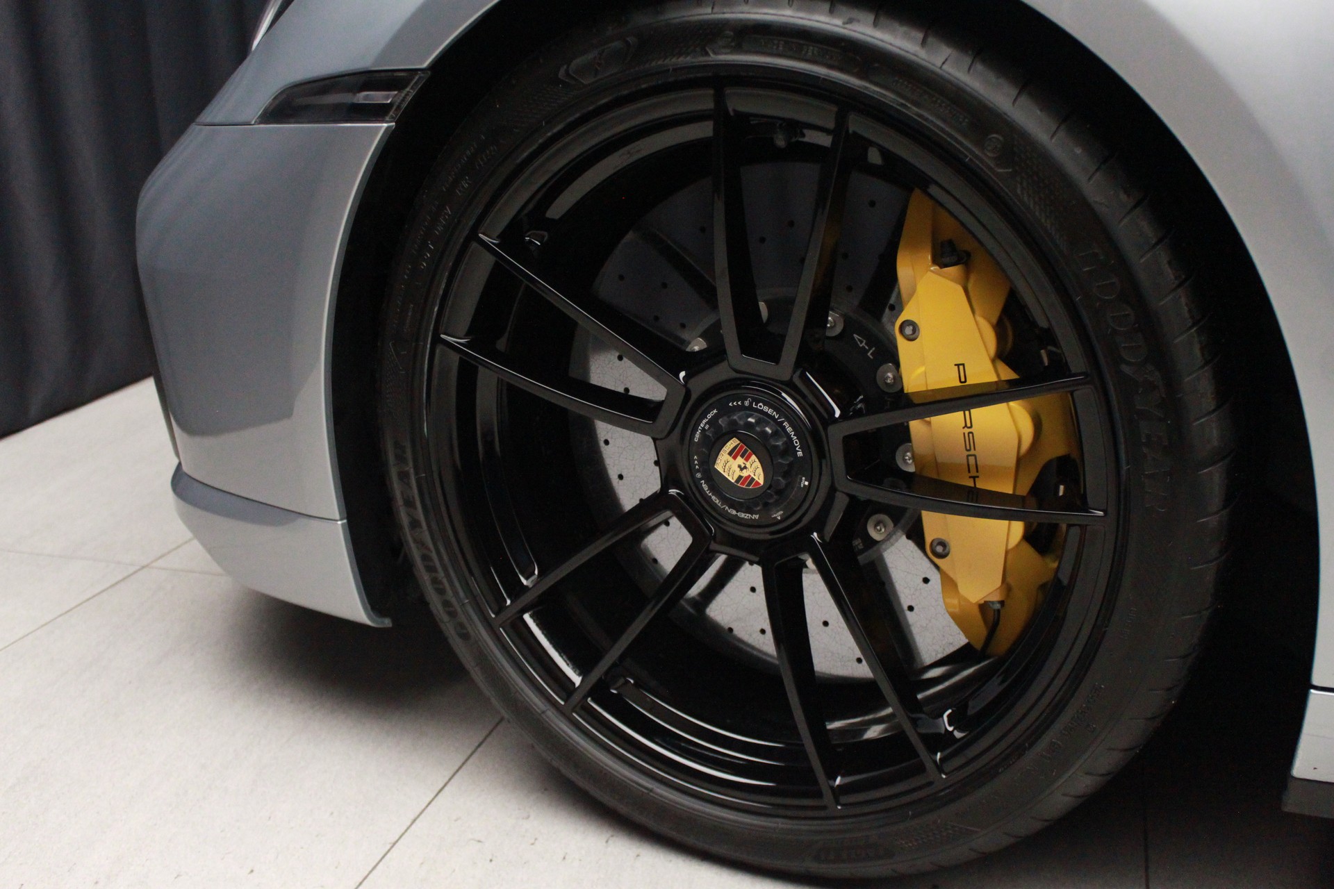 PORSCHE 911 Turbo S PDK-image-24