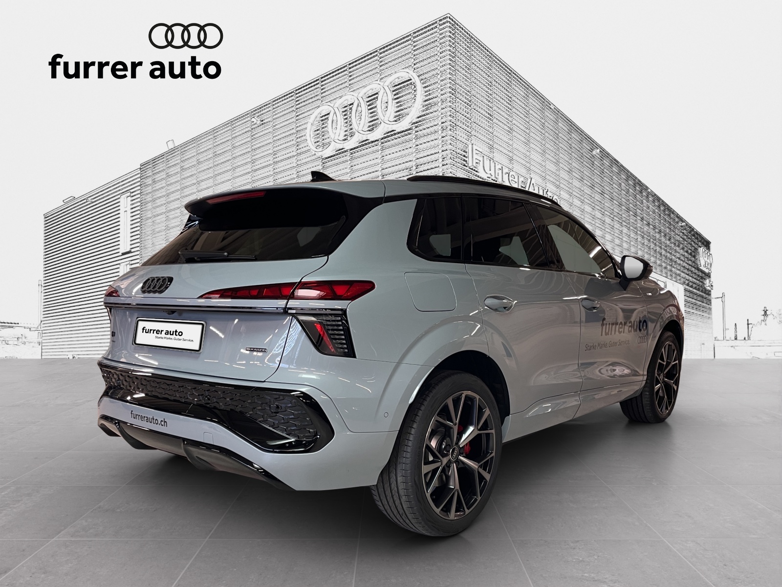 AUDI Q3 SUV TFSI quattro 195 kW S tronic-image-4