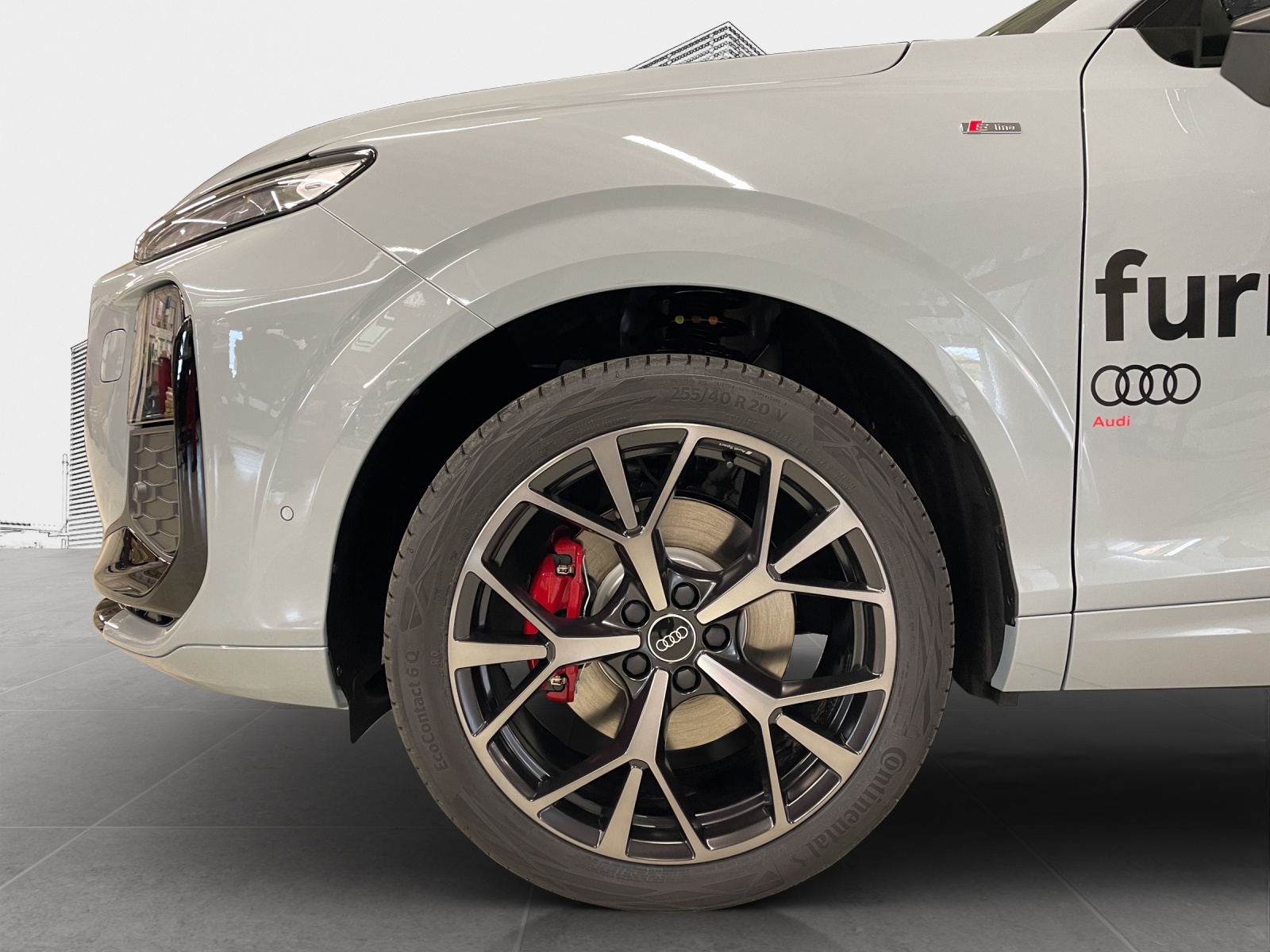 AUDI Q3 SUV TFSI quattro 195 kW S tronic-image-8