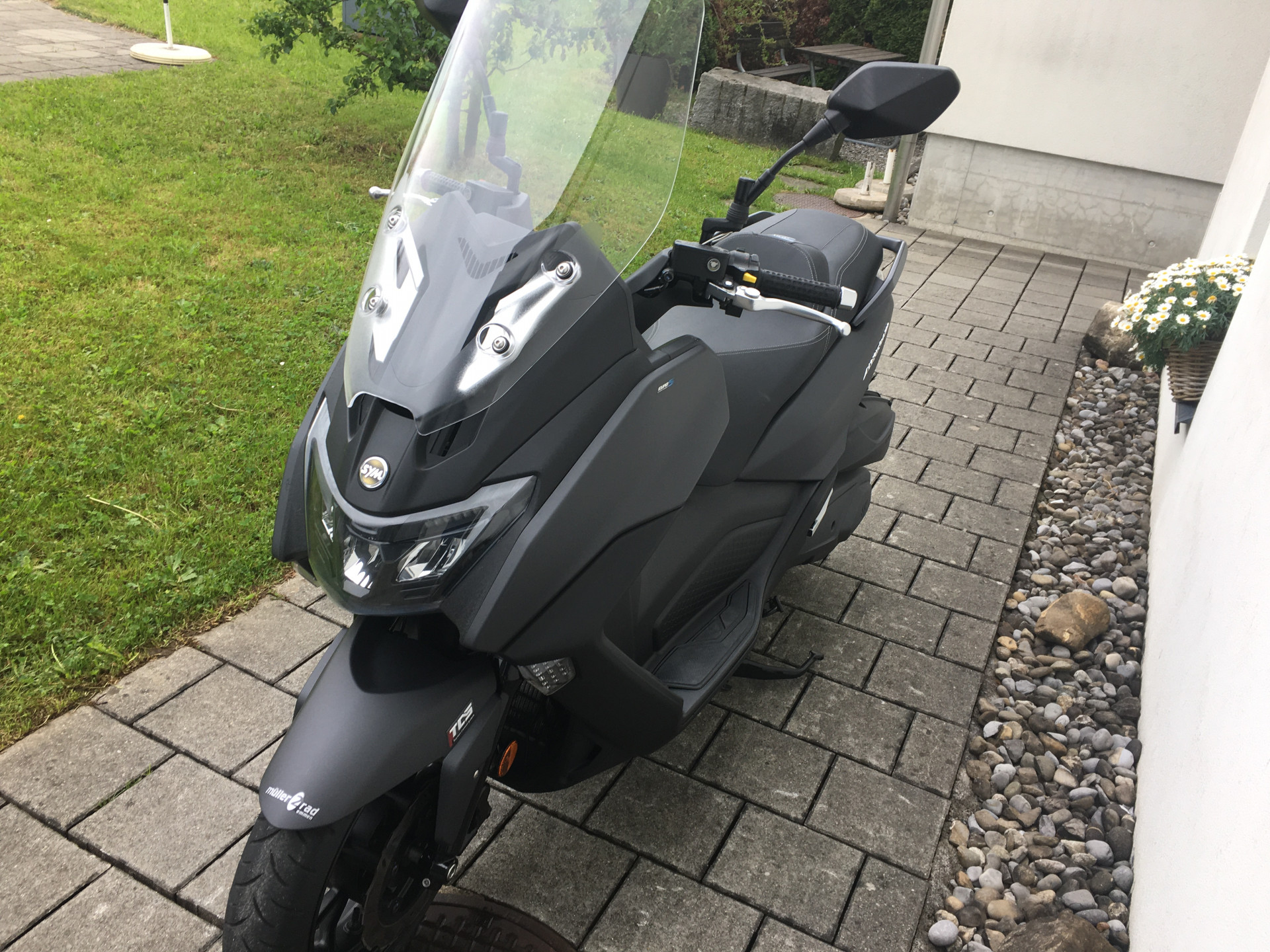 SYM Maxsym 400-showroom-element-3