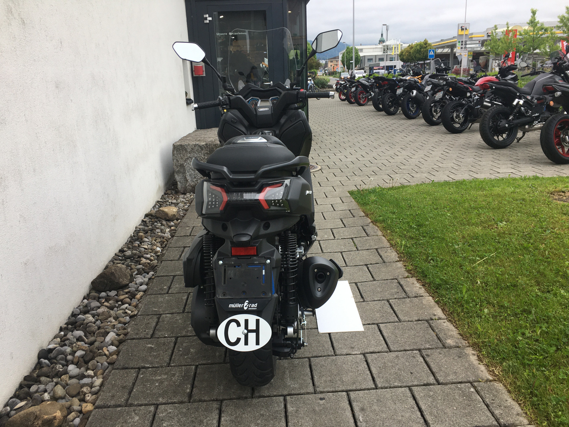 SYM Maxsym 400-showroom-element-2
