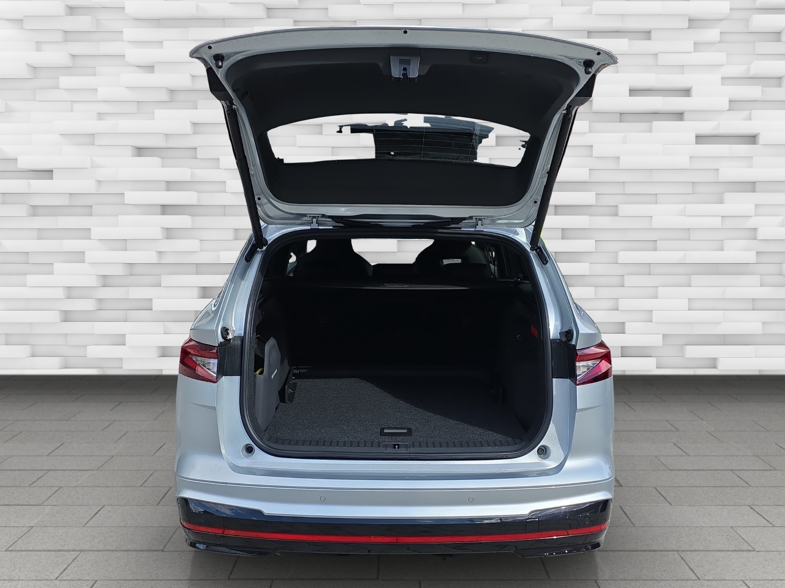 SKODA Enyaq 4x4 RS-image-9