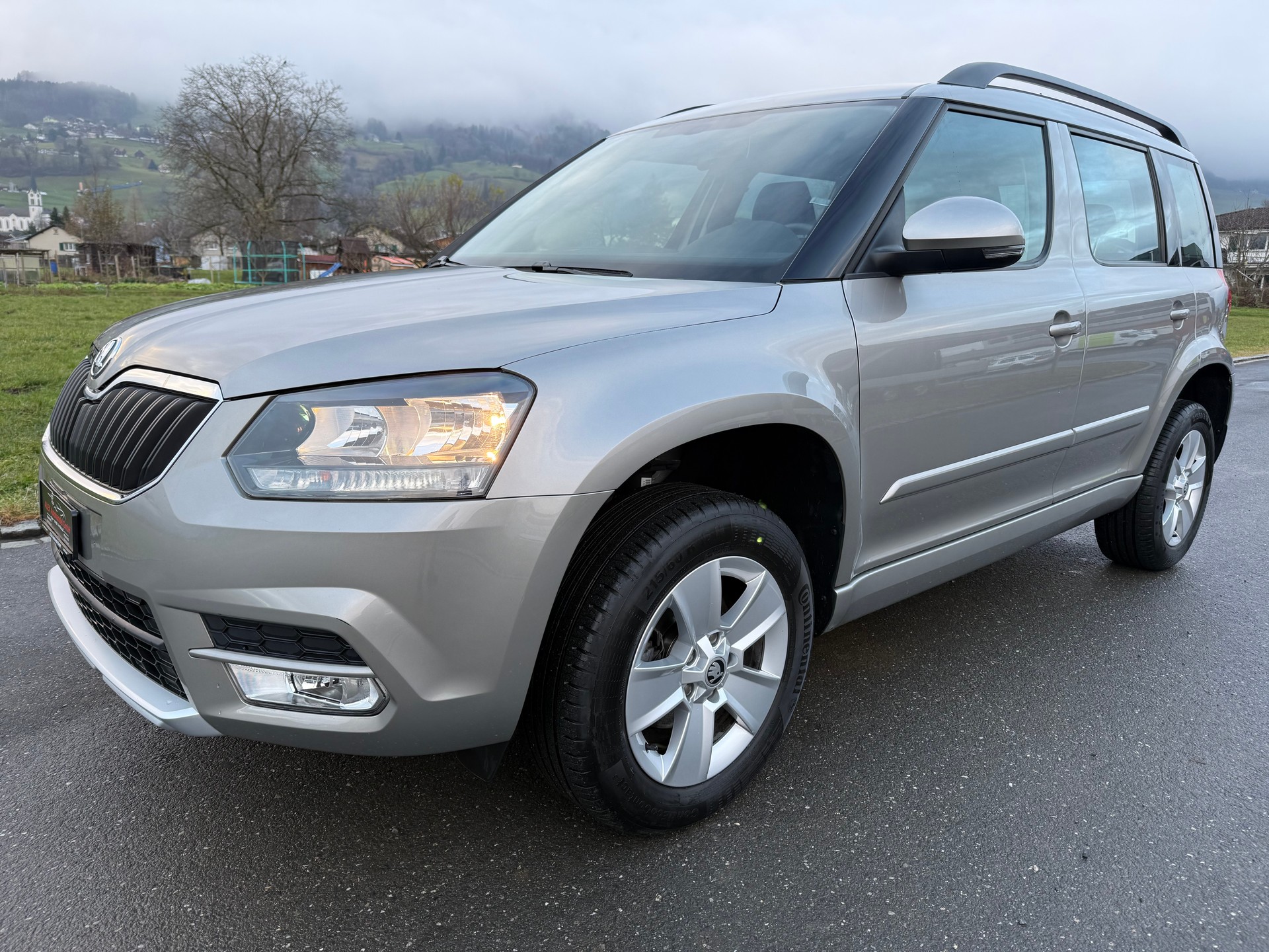 SKODA Yeti 1.8 TSI L&K 4x4 DSG-image-0