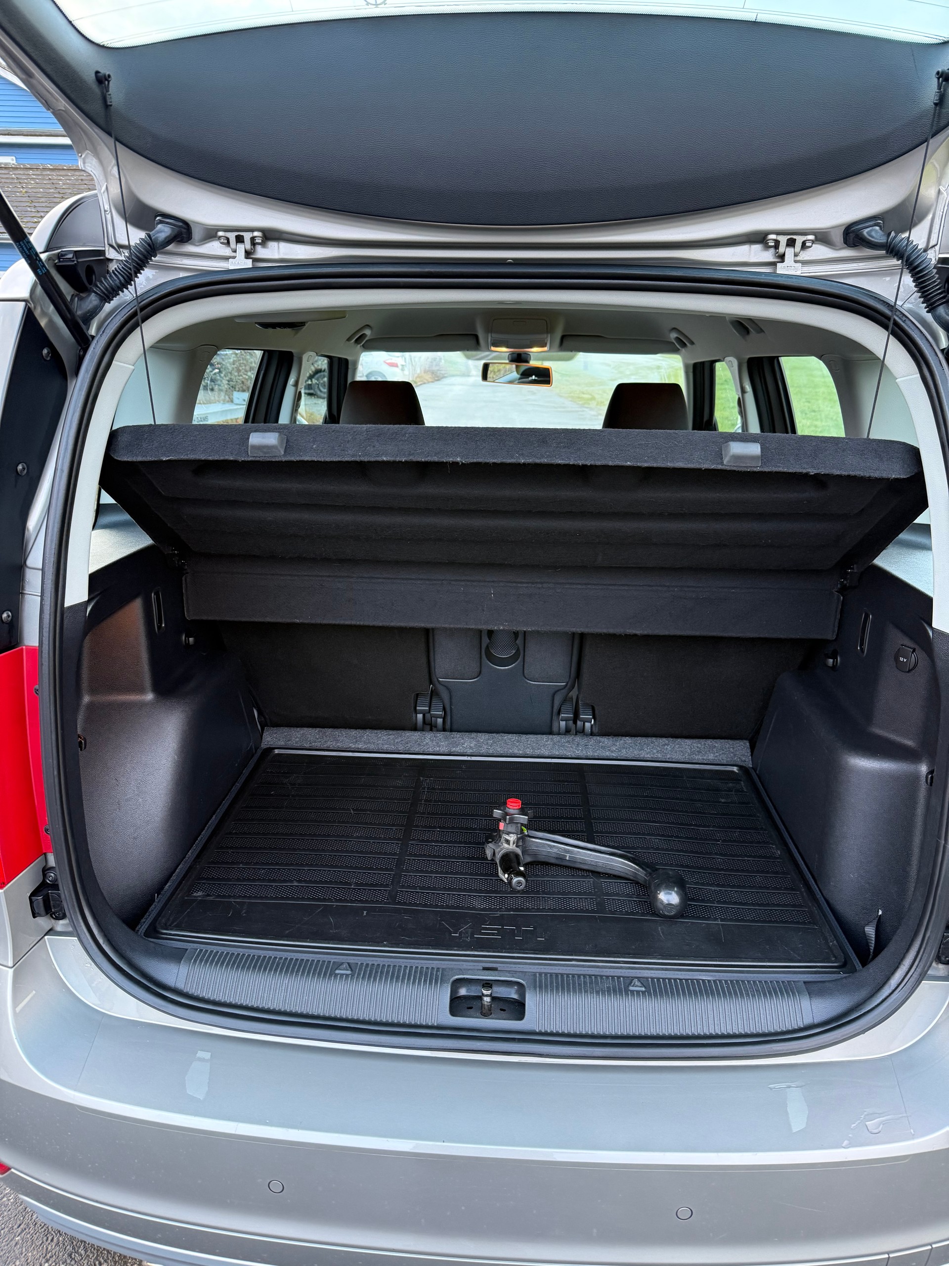 SKODA Yeti 1.8 TSI L&K 4x4 DSG-image-5