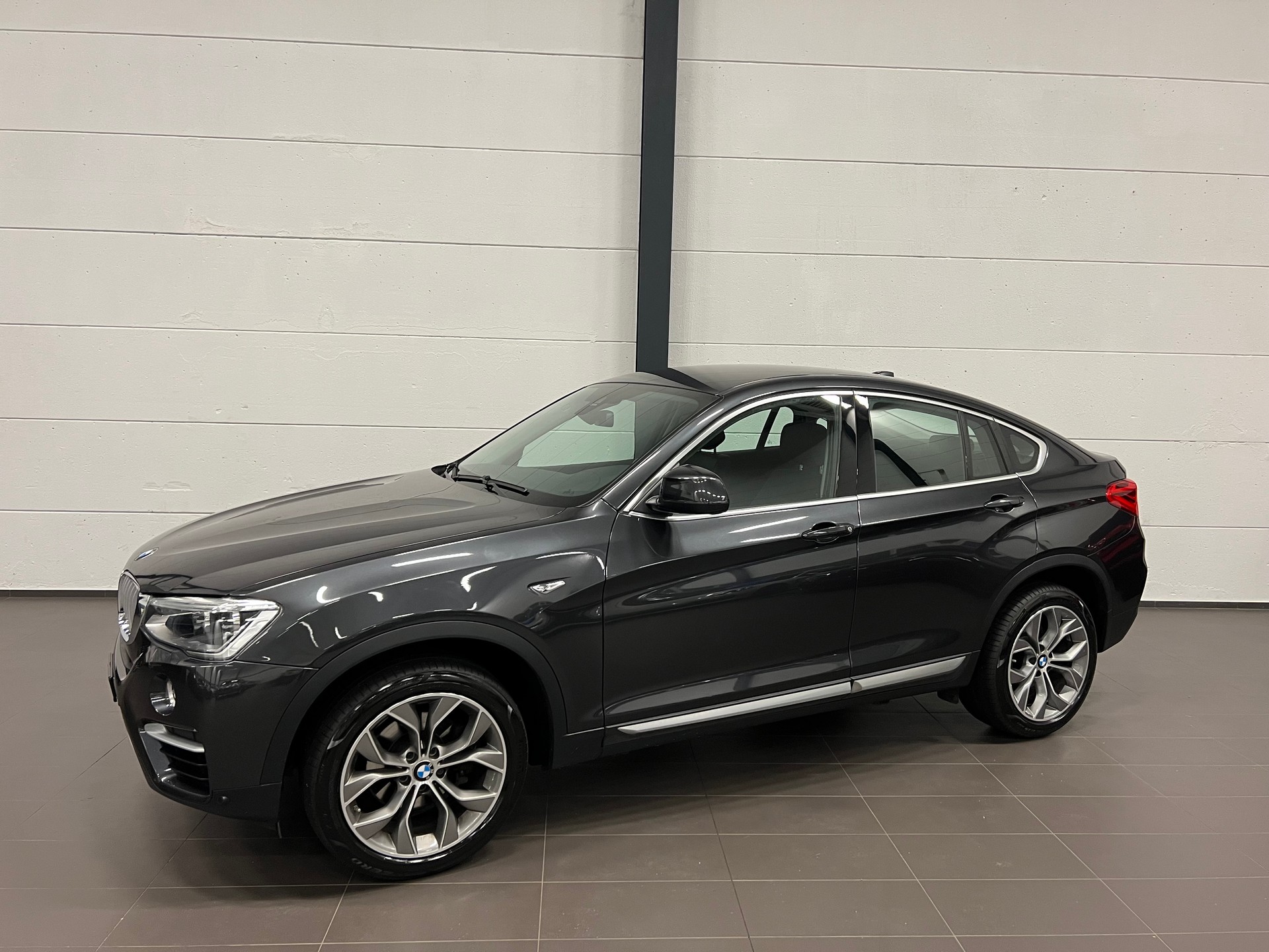 BMW X4 xDrive 35d xLine Steptronic-image-2