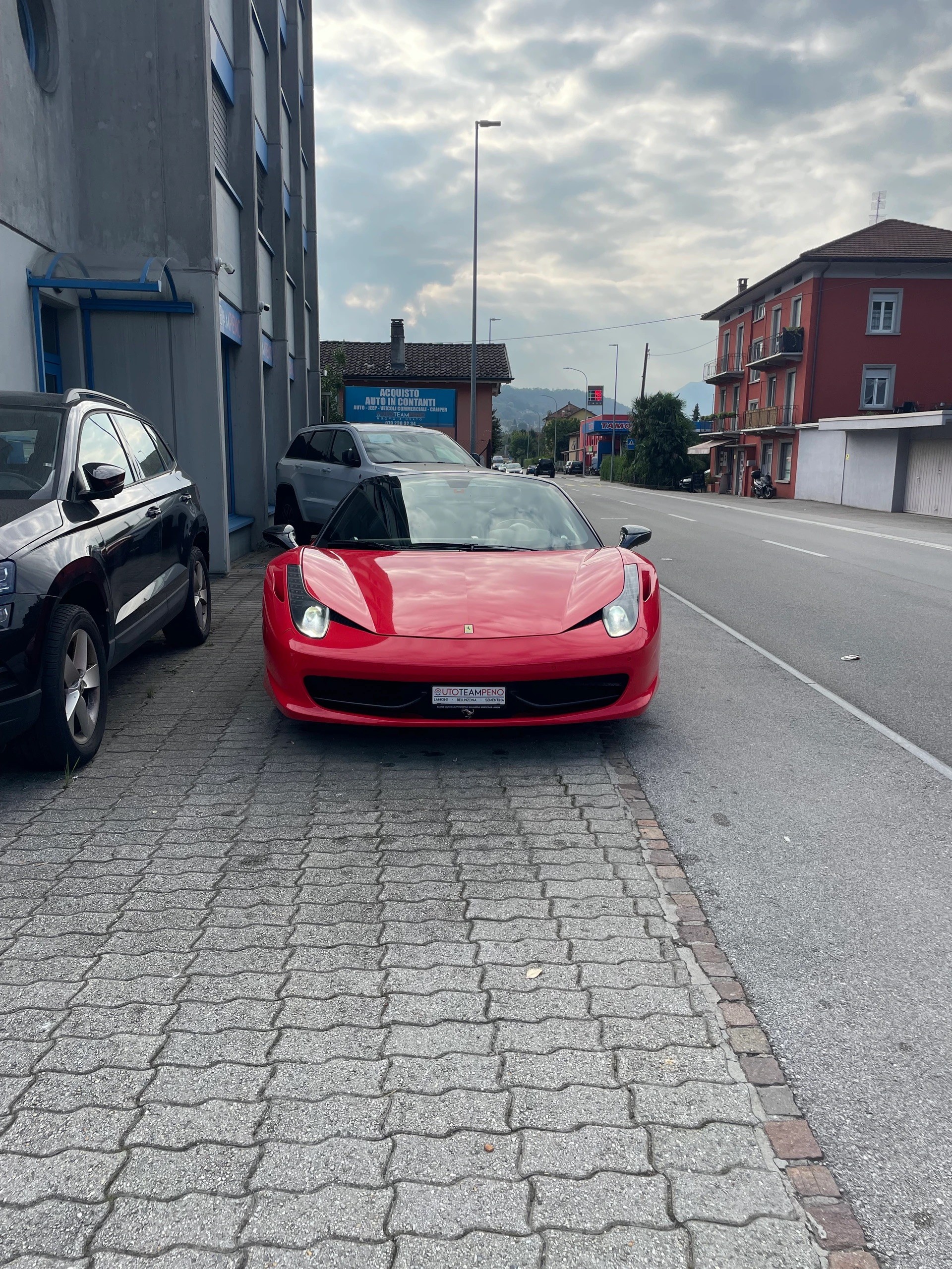 FERRARI 458 Spider Italia 4.5 V8-image-1