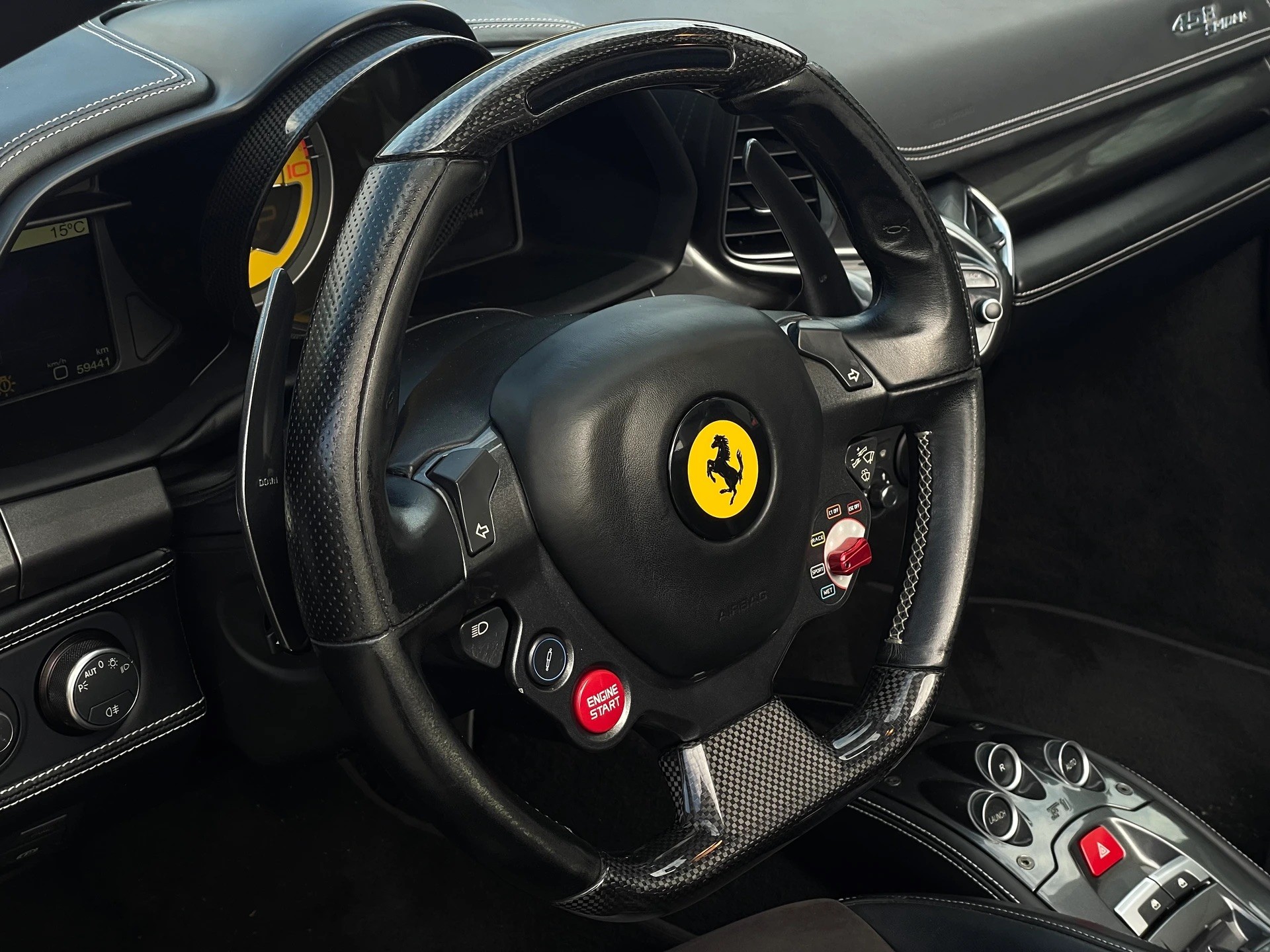 FERRARI 458 Spider Italia 4.5 V8-image-9
