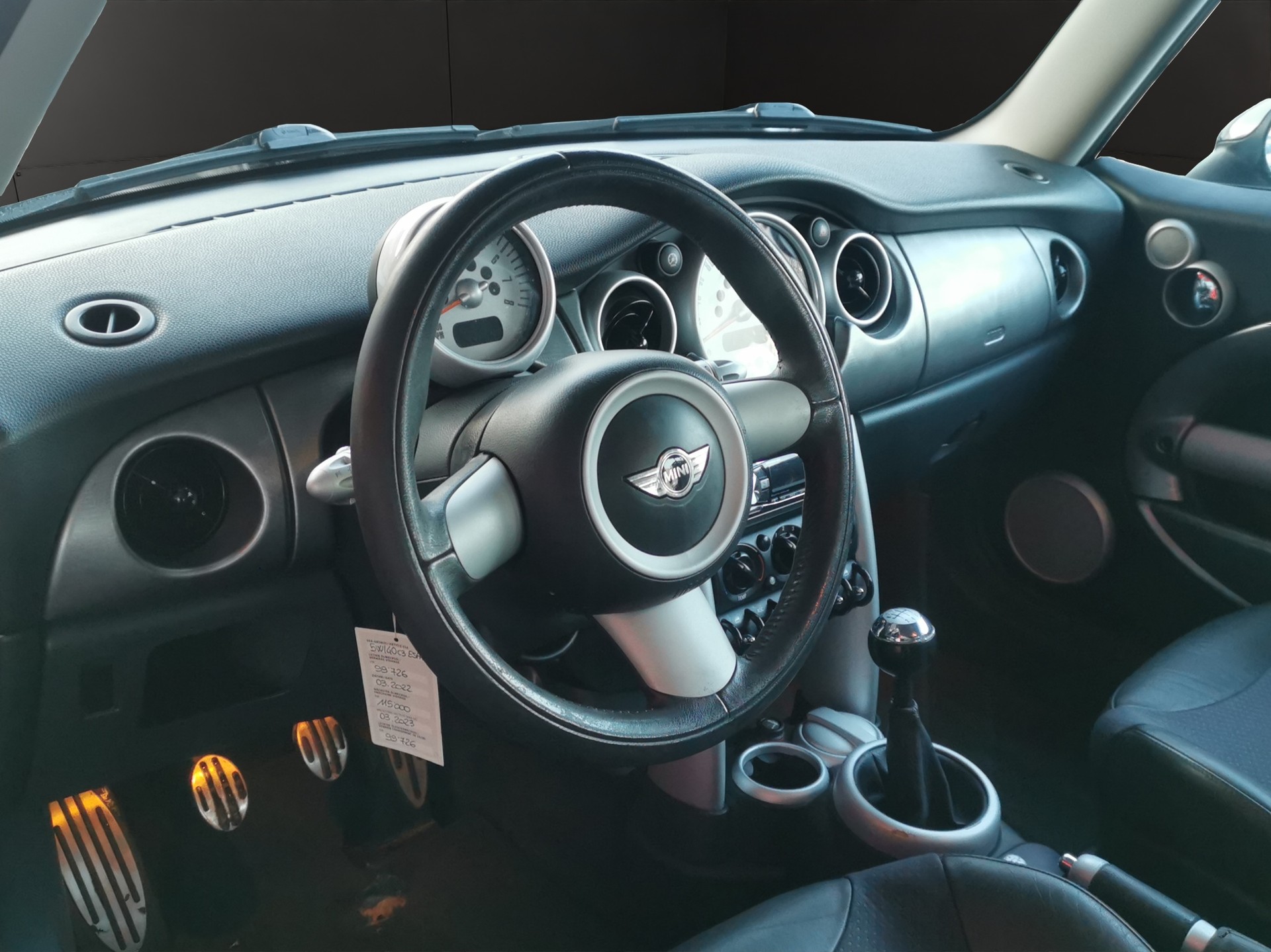 MINI Mini Cooper S-image-10
