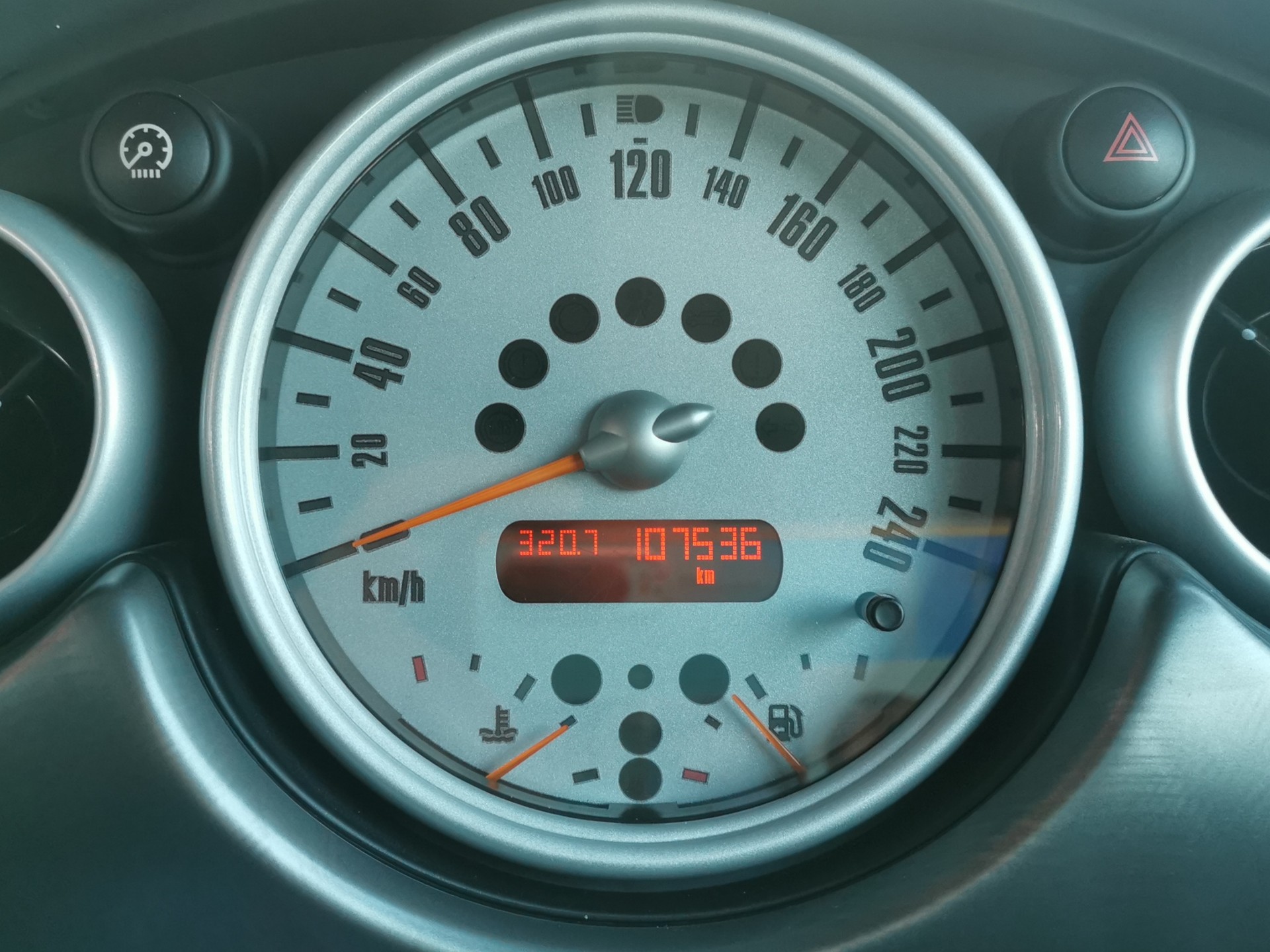 MINI Mini Cooper S-image-17