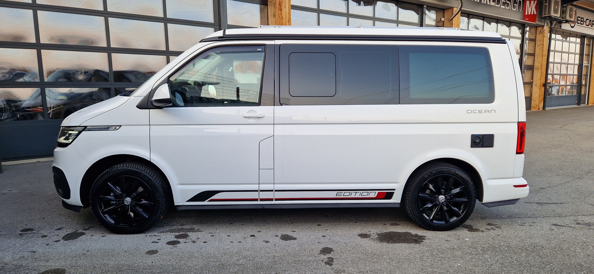 VW T6.1 California 2.0 TDI Ocean Edition Liberty DSG-image-3