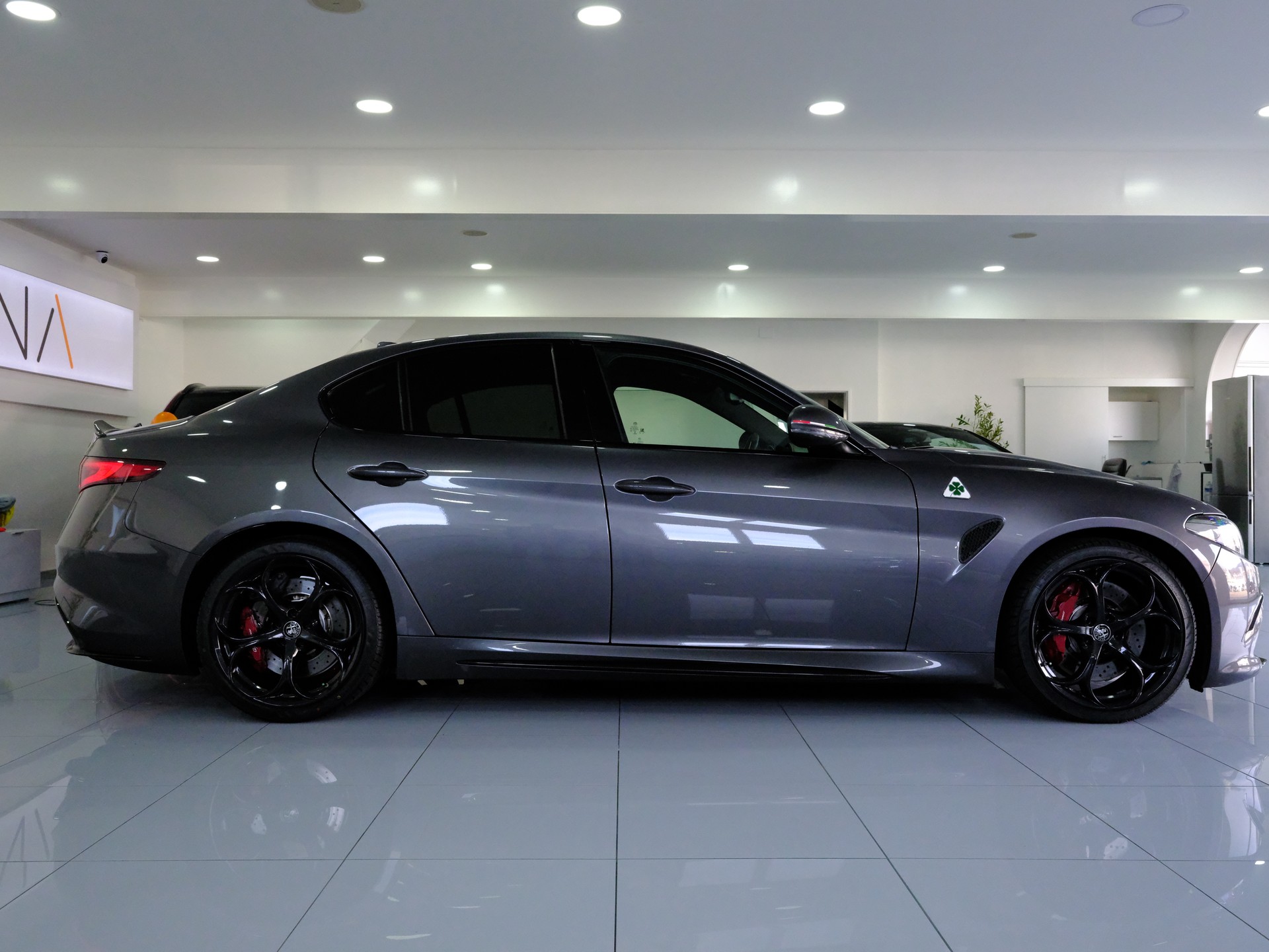 ALFA ROMEO Giulia 2.9 V6 Quadrifoglio Automatic-image-6