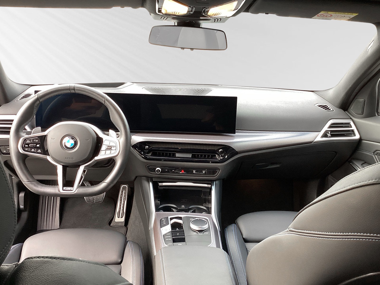 BMW 330d xDrive 48V Steptronic M Sport-image-5