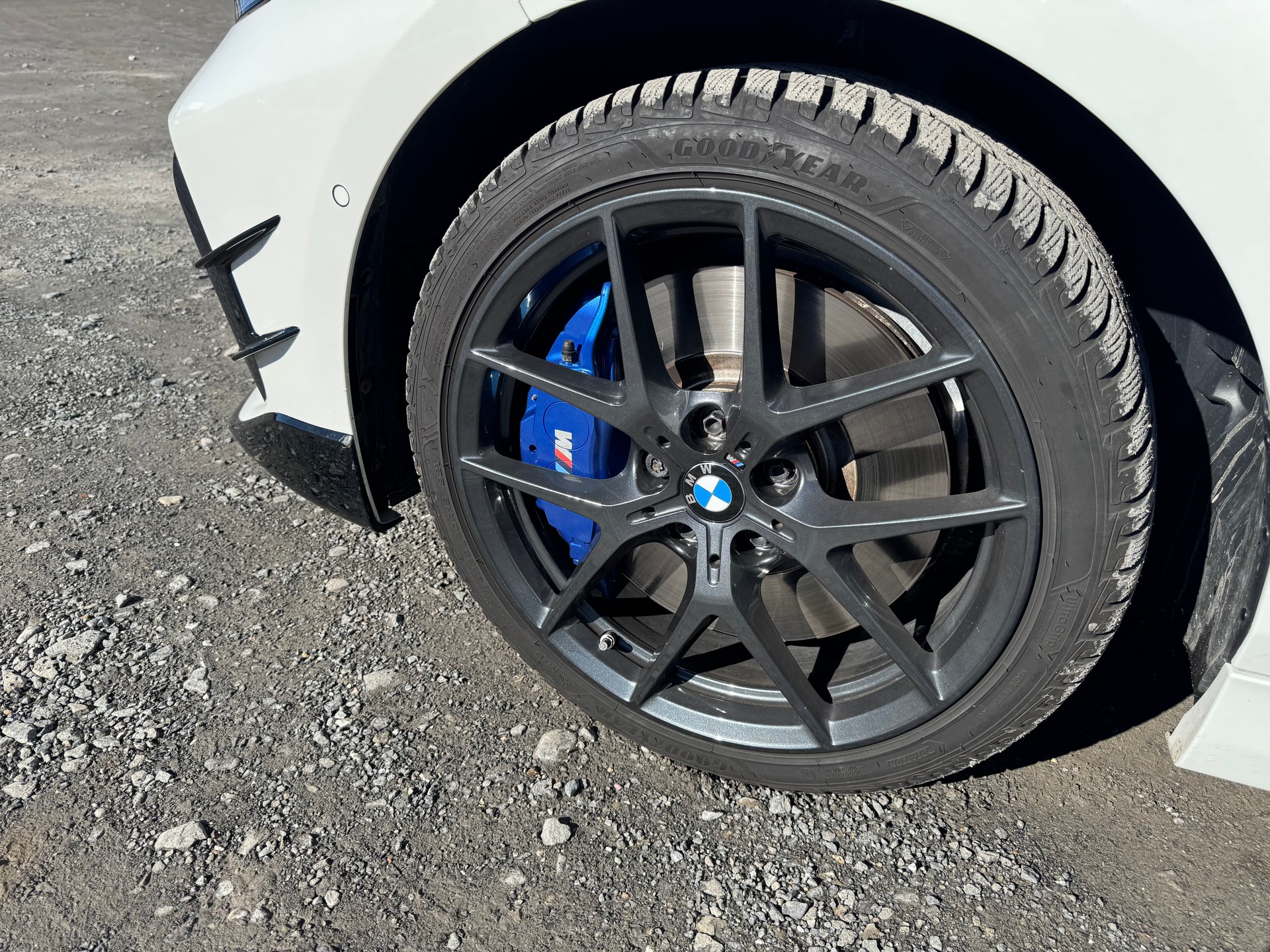 BMW M135i xDrive M Sport Pro Steptronic-image-14