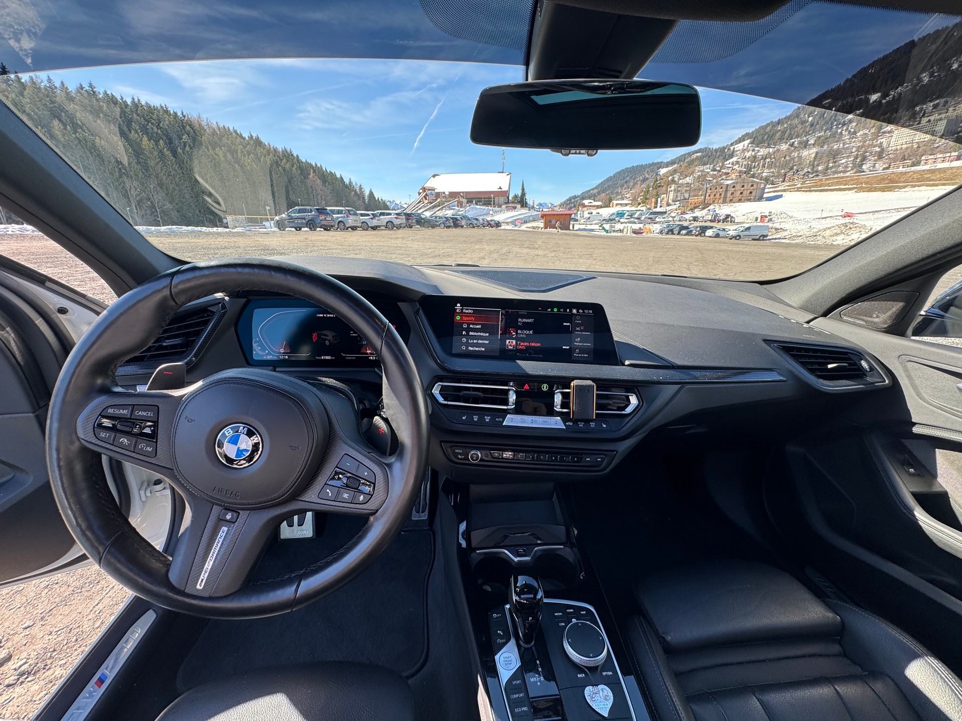 BMW M135i xDrive M Sport Pro Steptronic-image-4