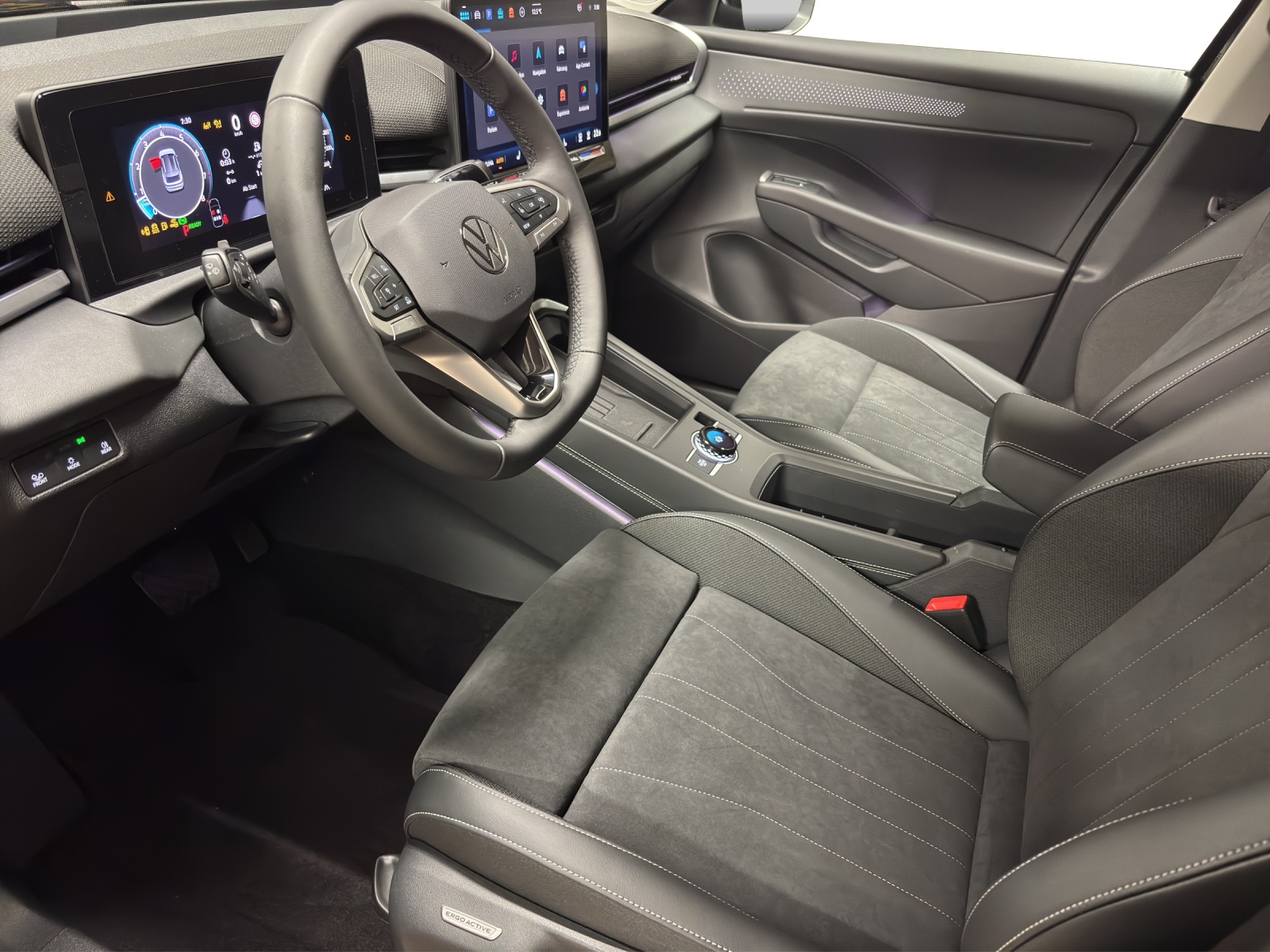 VW T-Roc 1.5 eTSI mHEV Style DSG-image-5
