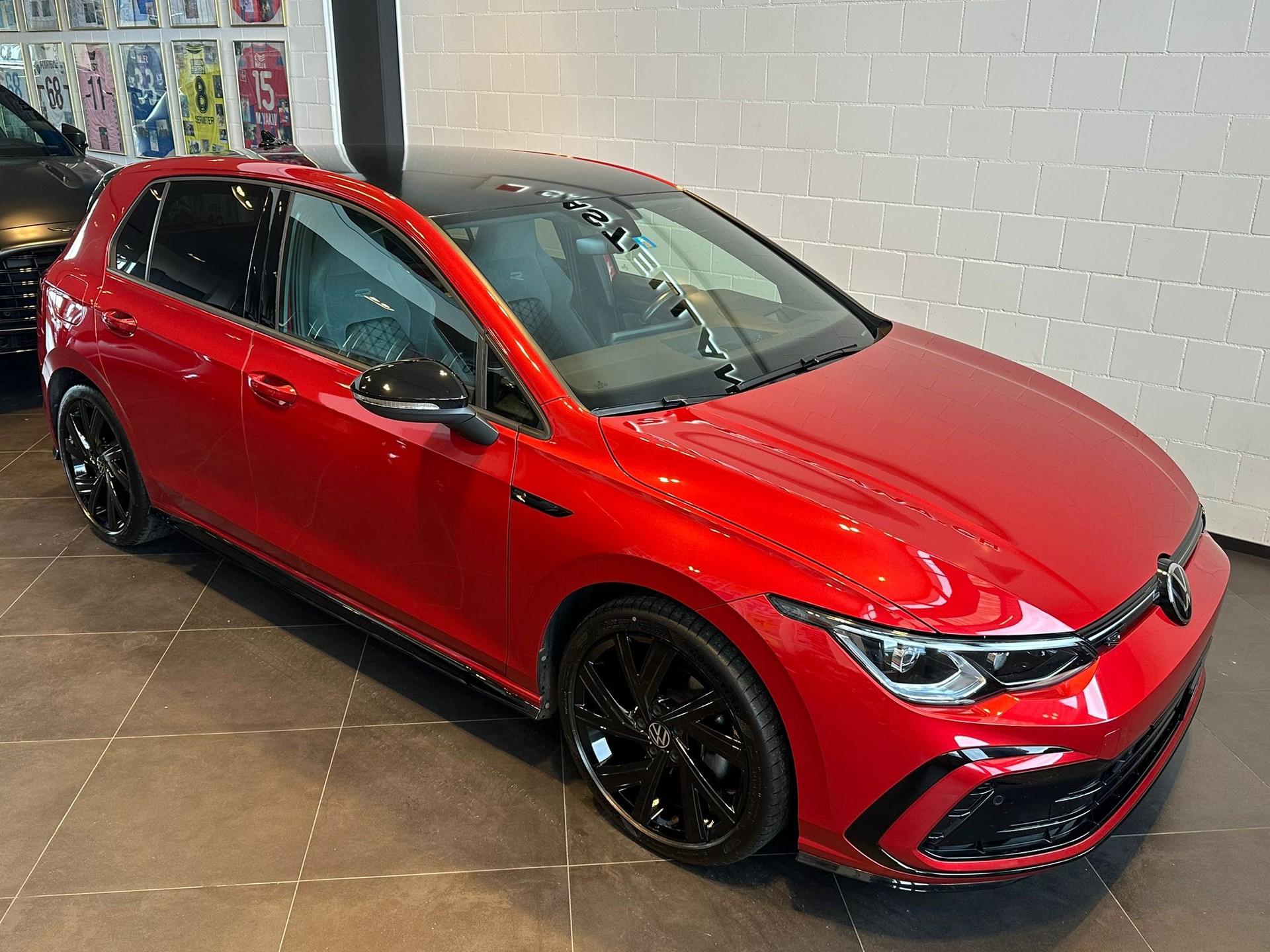 VW Golf 1.5 eTSI mHEV ACT R-Line DSG-image-1