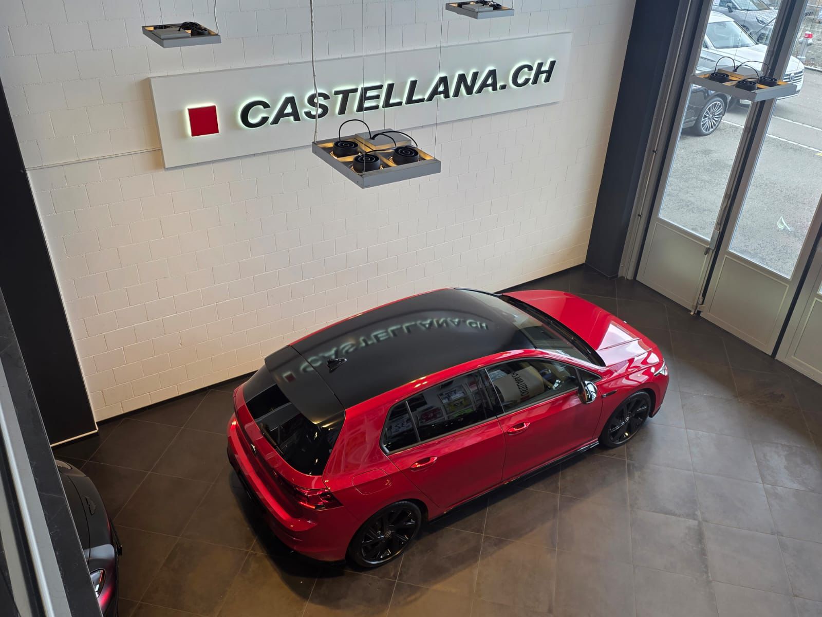 VW Golf 1.5 eTSI mHEV ACT R-Line DSG-image-3