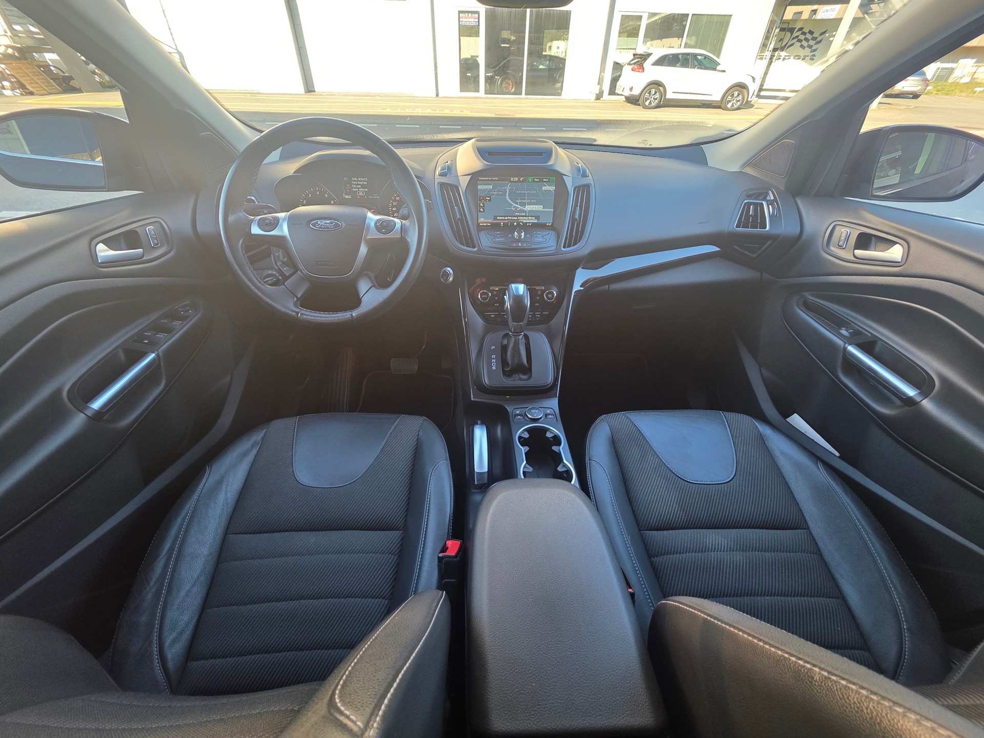 FORD Kuga 1.5 SCTi Carving 4WD Automatic-image-8
