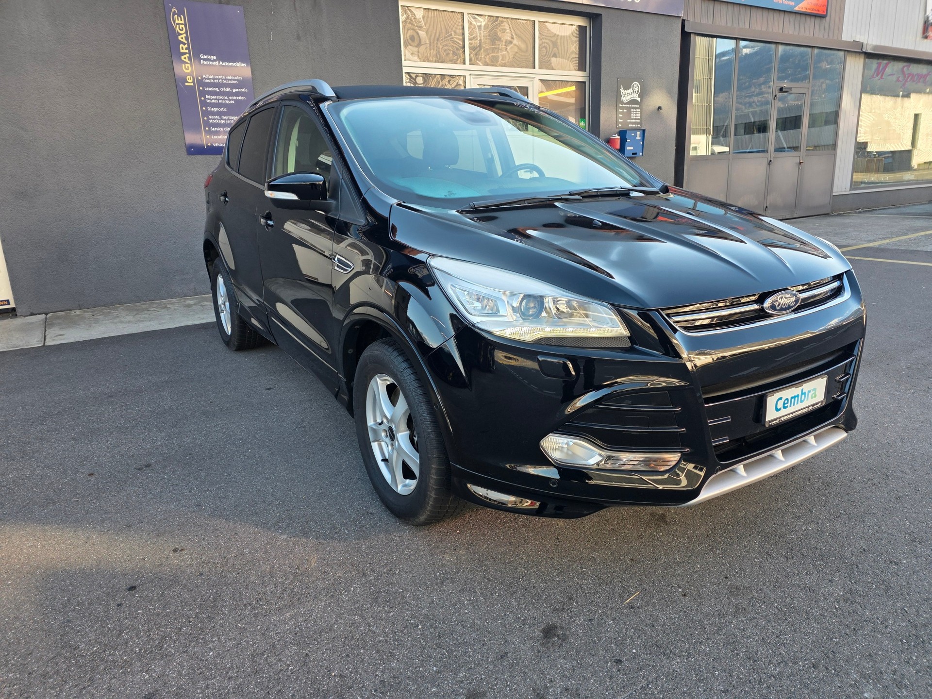 FORD Kuga 1.5 SCTi Carving 4WD Automatic-image-6