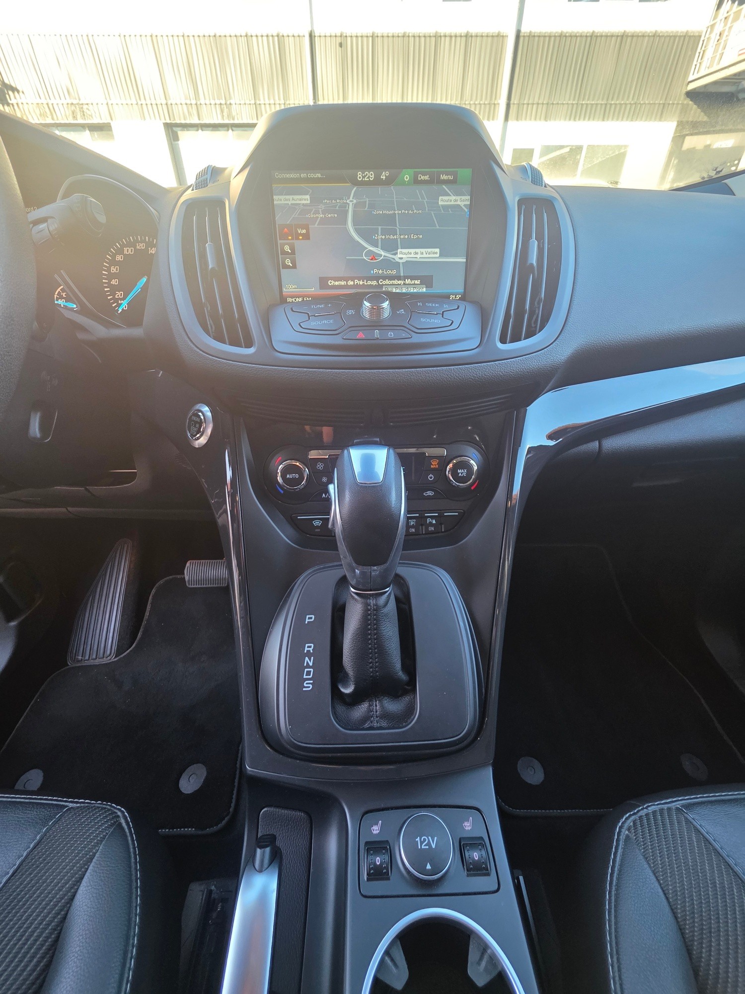 FORD Kuga 1.5 SCTi Carving 4WD Automatic-image-10