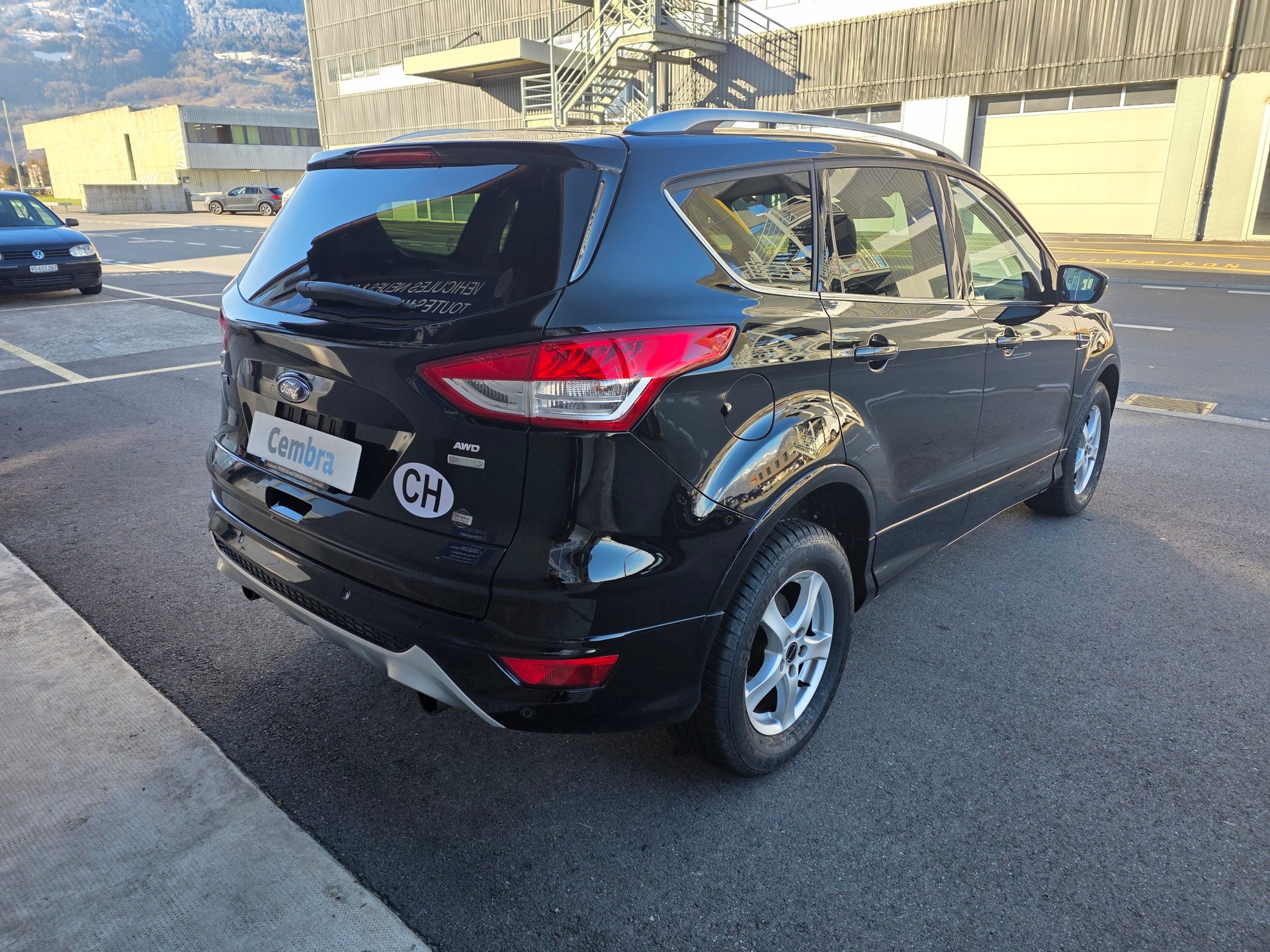 FORD Kuga 1.5 SCTi Carving 4WD Automatic-image-4
