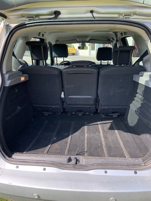 RENAULT Scénic 2.0 16V Fairway Automatic-image-8