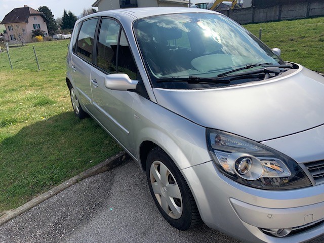 RENAULT Scénic 2.0 16V Fairway Automatic-image-2
