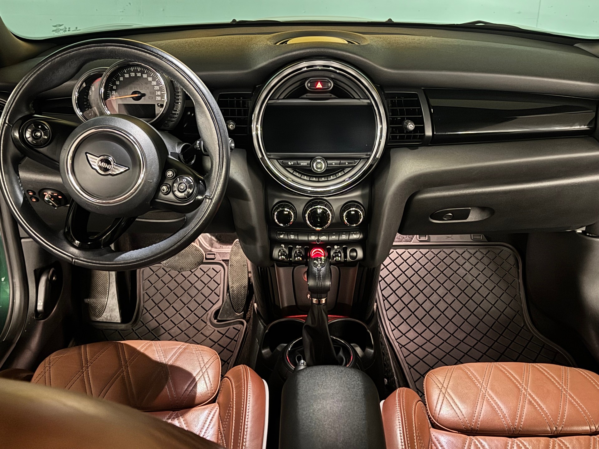 MINI Cooper S Cabriolet Steptronic-image-2