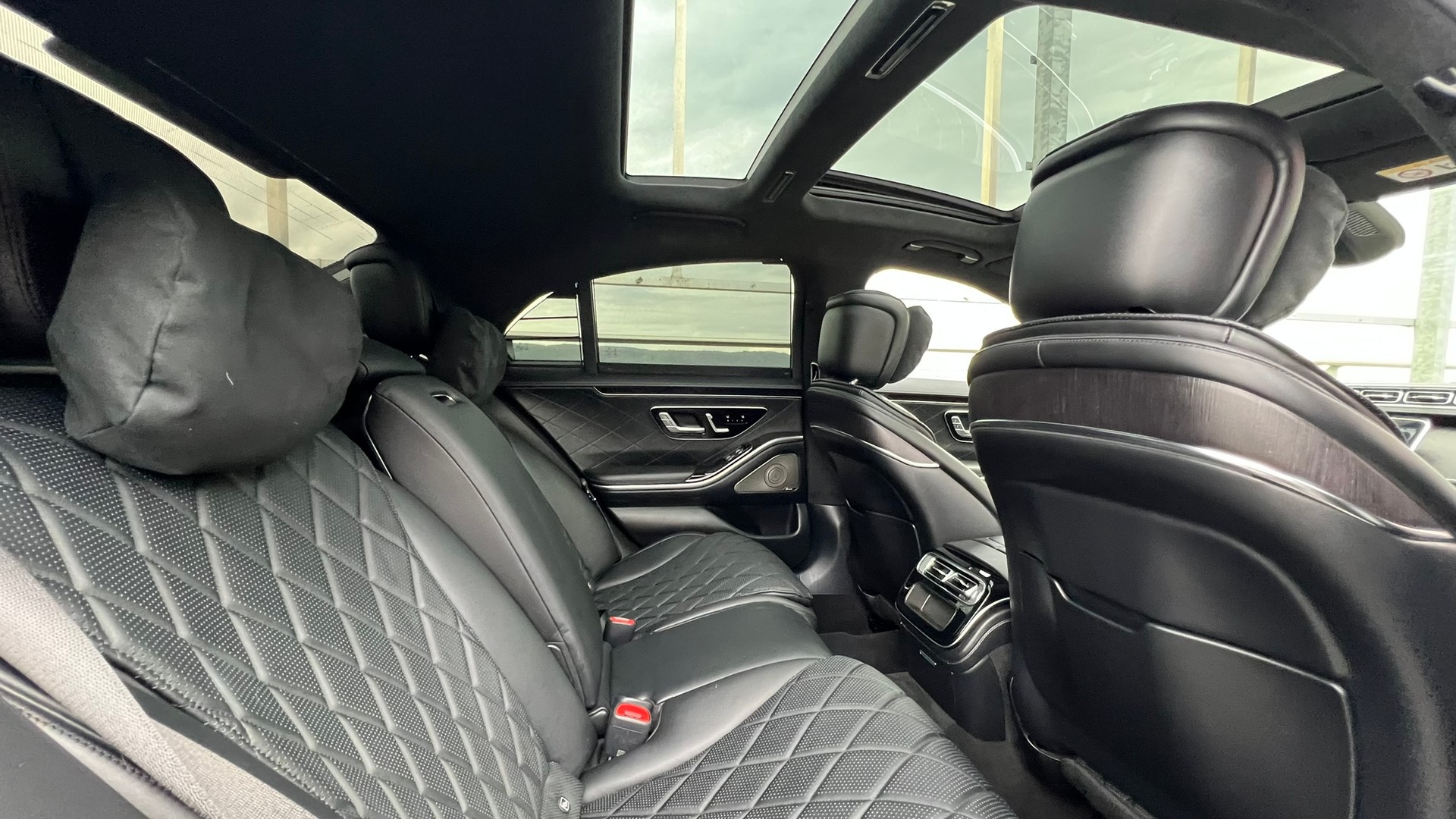 MERCEDES-BENZ S 500 4MATIC AMG LINE NIGHT 9G-TRONIC l 435 PS-image-26