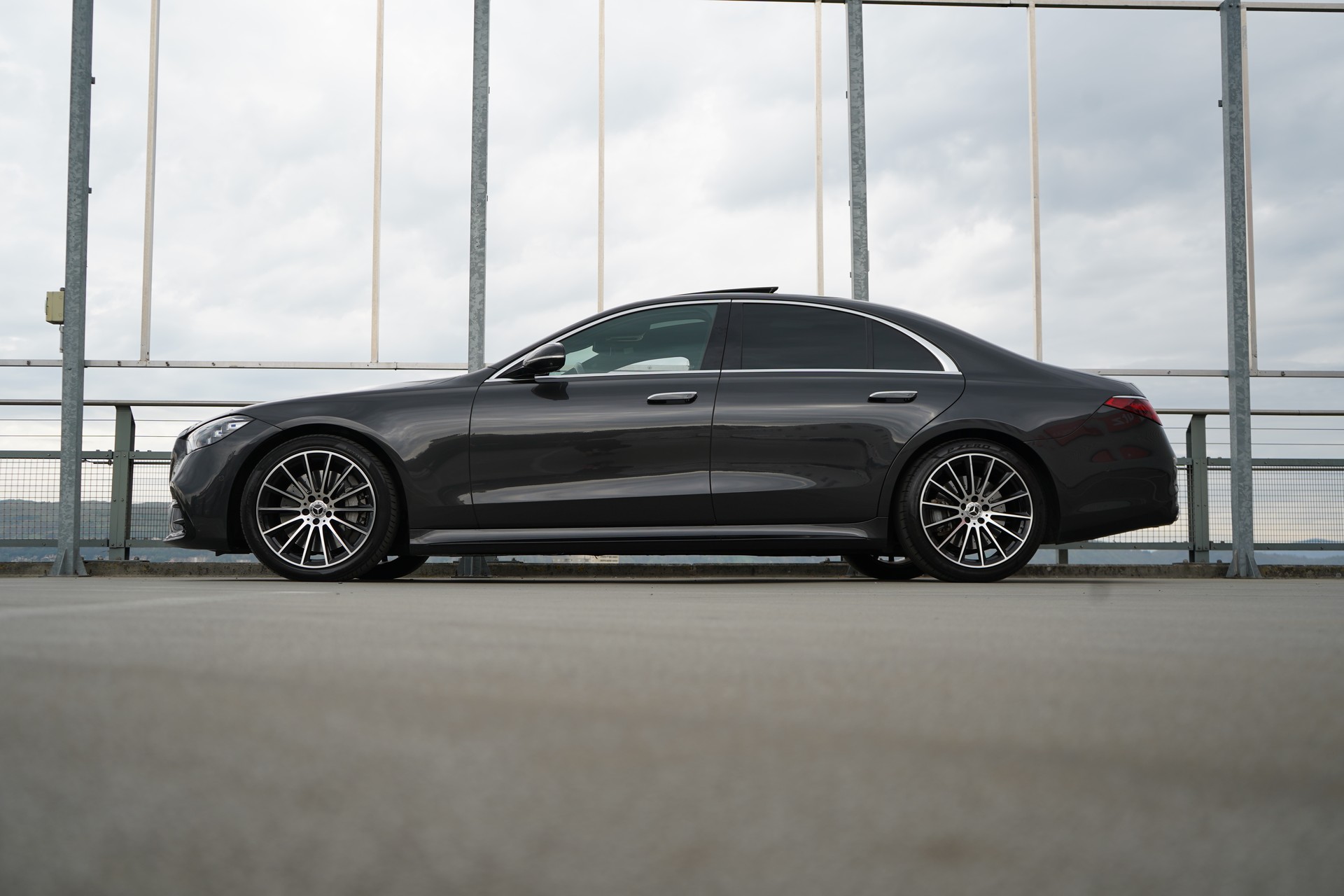 MERCEDES-BENZ S 500 4MATIC AMG LINE NIGHT 9G-TRONIC l 435 PS-image-3