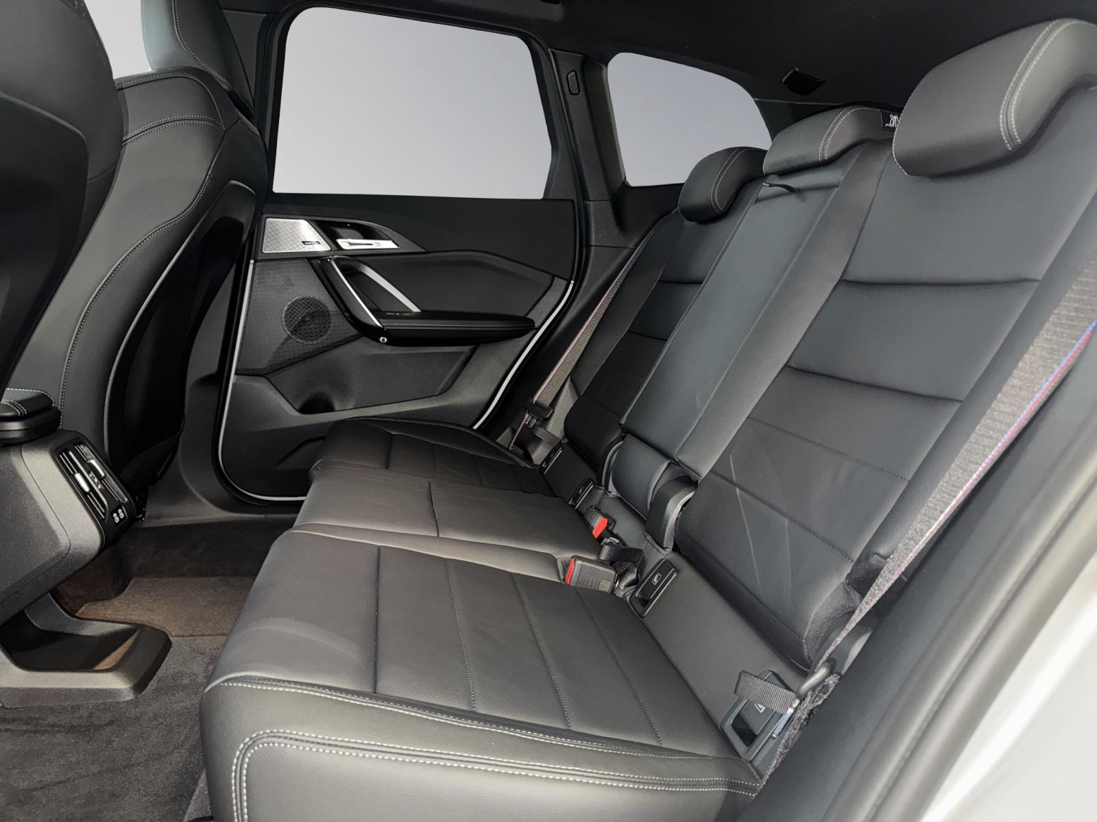 BMW X1 20d xDrive paddles-image-8