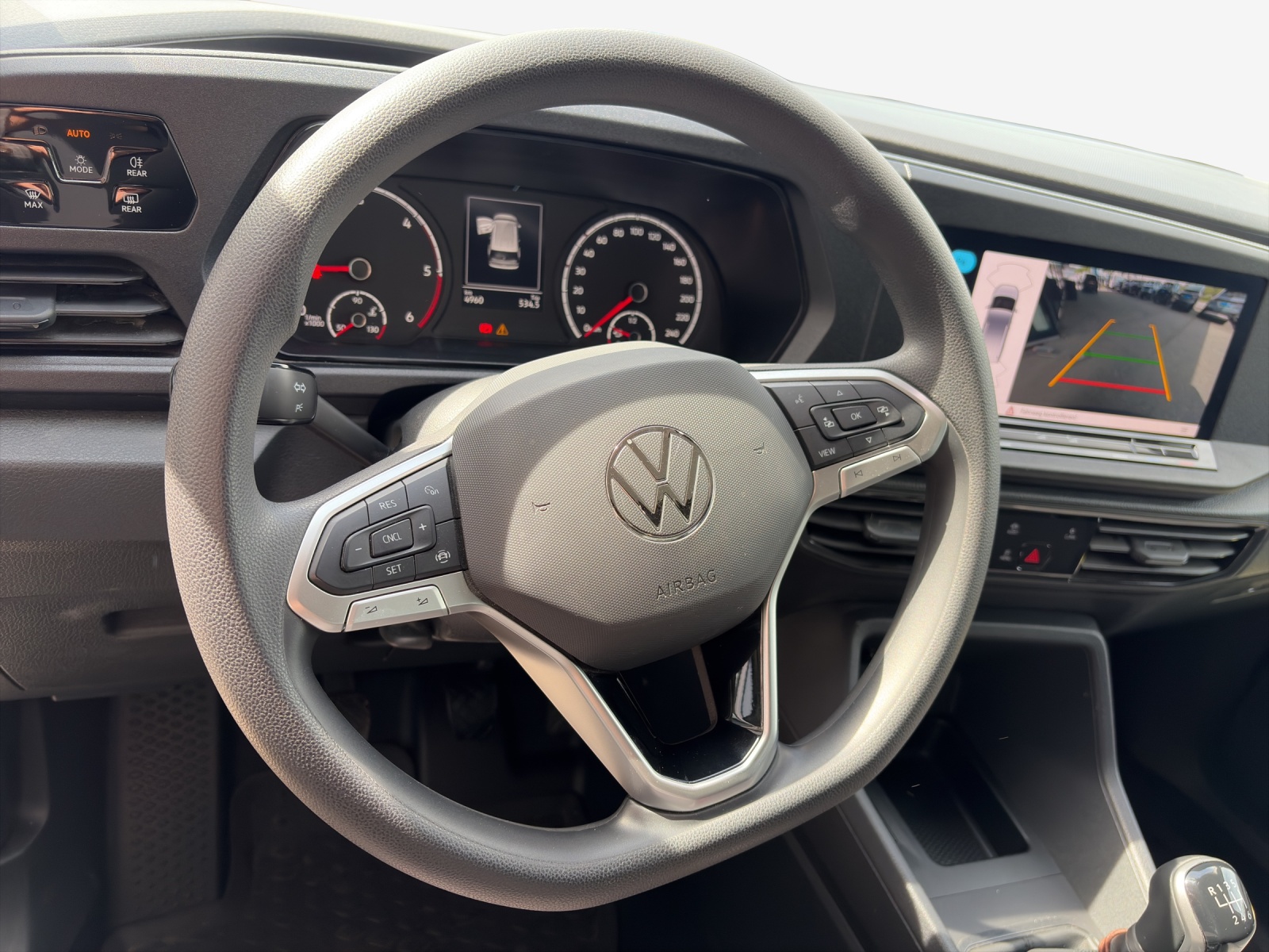 VW Caddy Cargo 2.0TDI Maxi 4Motion-image-10