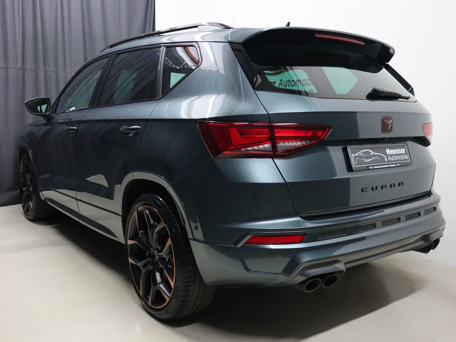 CUPRA Ateca 2.0TSI 4Drive DSG - Limited Edition - Panorama - Navi - Beats - Sportsitze - BREMBO - 360° Kamera - AHK - 300 PS-image-4