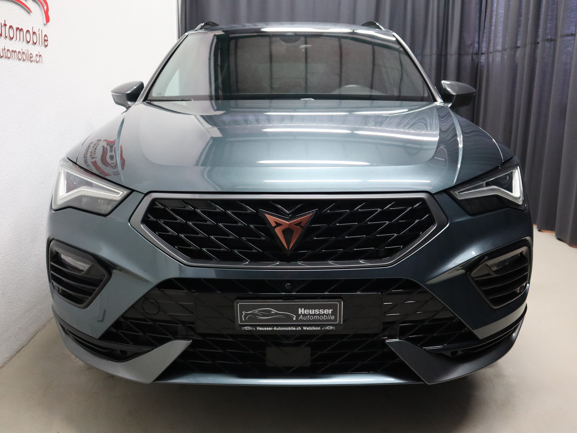 CUPRA Ateca 2.0TSI 4Drive DSG - Limited Edition - Panorama - Navi - Beats - Sportsitze - BREMBO - 360° Kamera - AHK - 300 PS-image-6