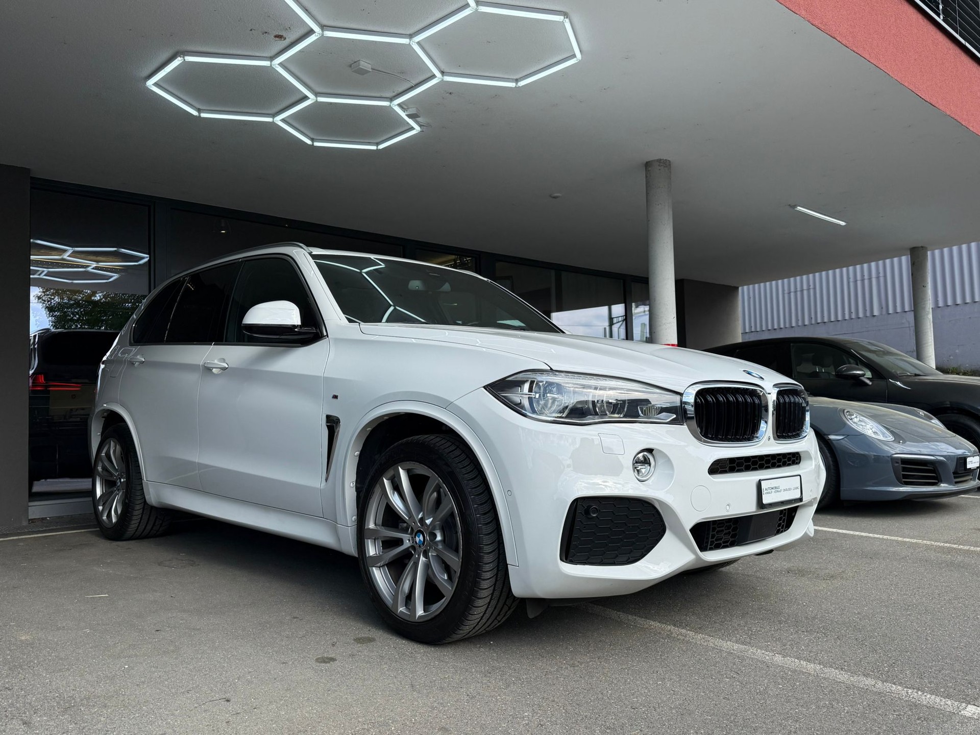 BMW X5 xDrive 40d *//M-Paket* Steptronic *HUD*-showroom-element-2