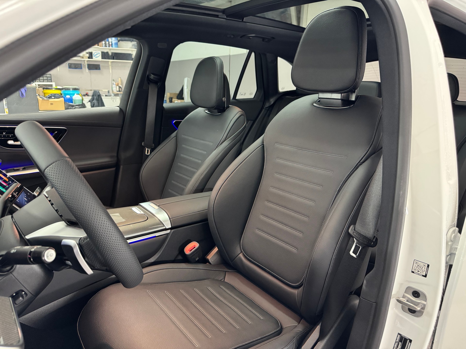 MERCEDES-BENZ GLC 300 e 4Matic EQ Star-image-10