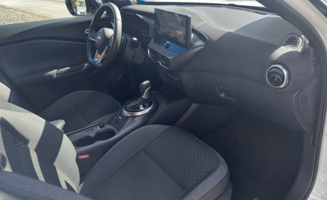 NISSAN Juke 1.0 DIG-T N-Connecta DCT-image-5