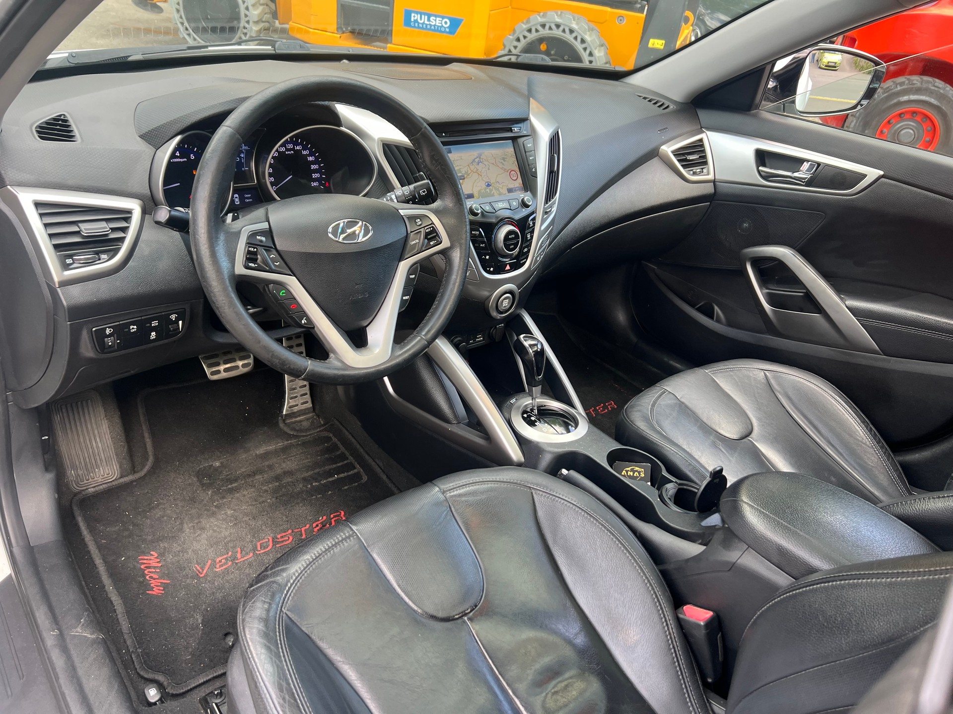 HYUNDAI Veloster 1.6 GDI DCT-image-8