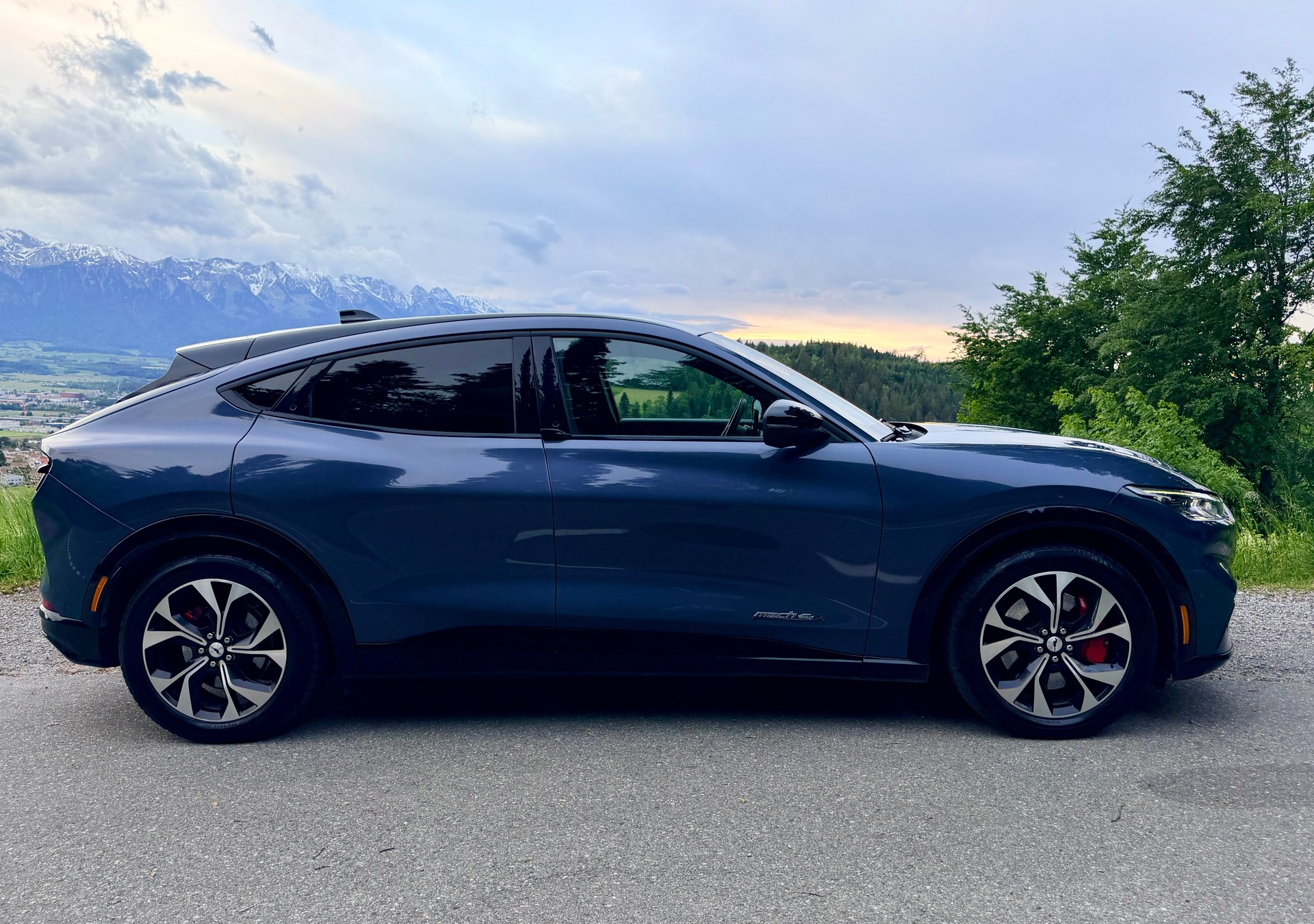 FORD Extended AWD-image-1