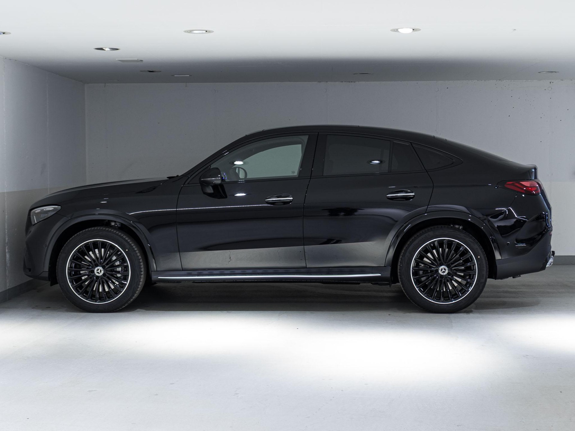 MERCEDES-BENZ GLC 450 d 4MATIC Coupé-image-4