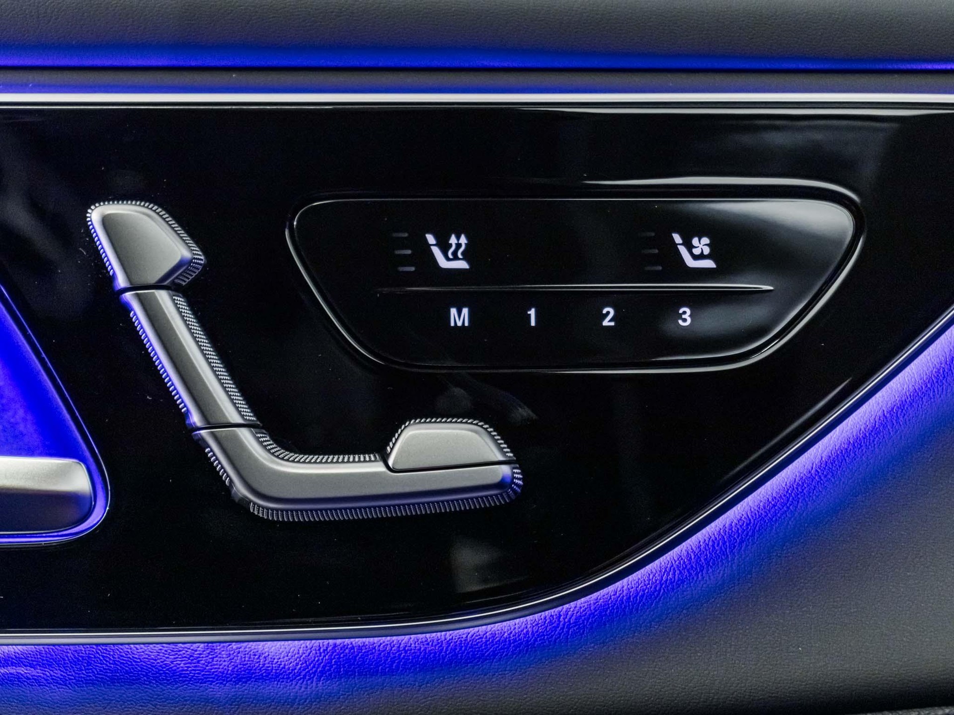 MERCEDES-BENZ GLC 450 d 4MATIC Coupé-image-12