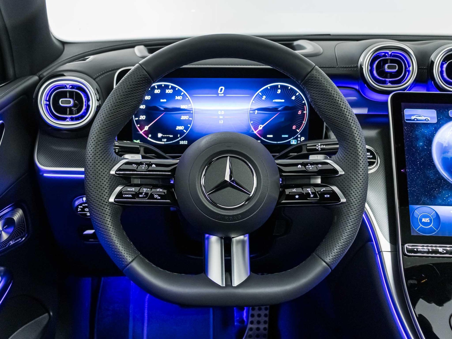 MERCEDES-BENZ GLC 450 d 4MATIC Coupé-image-10