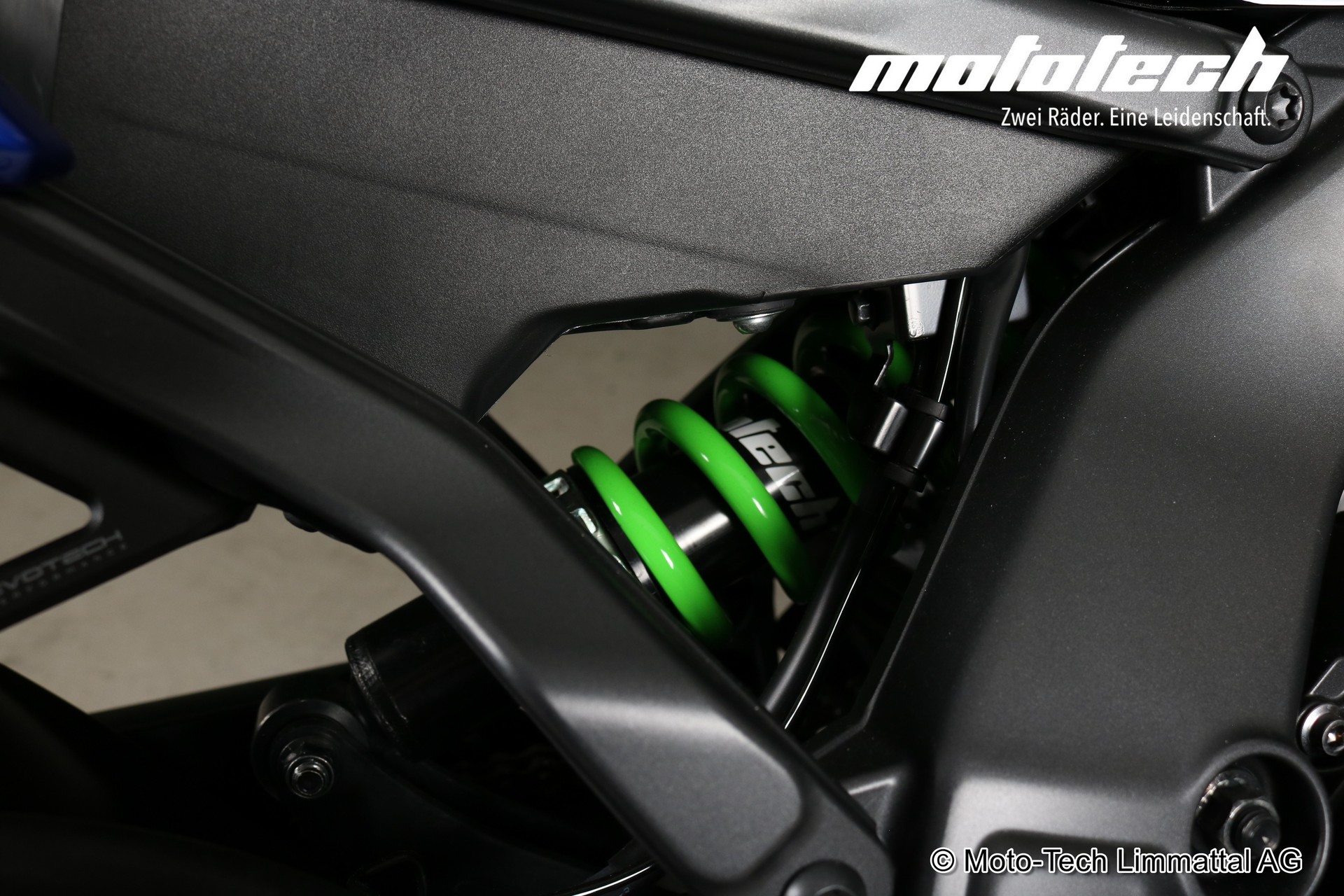 YAMAHA MT-09 MONSTER EDITION-image-7