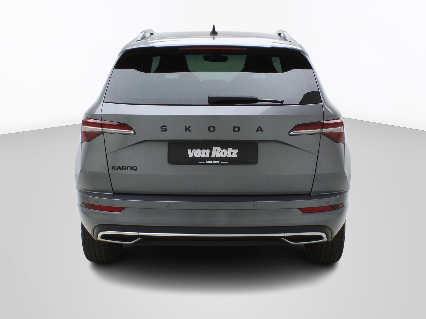 SKODA Karoq 1.5 TSI DSG Sport Line-image-2