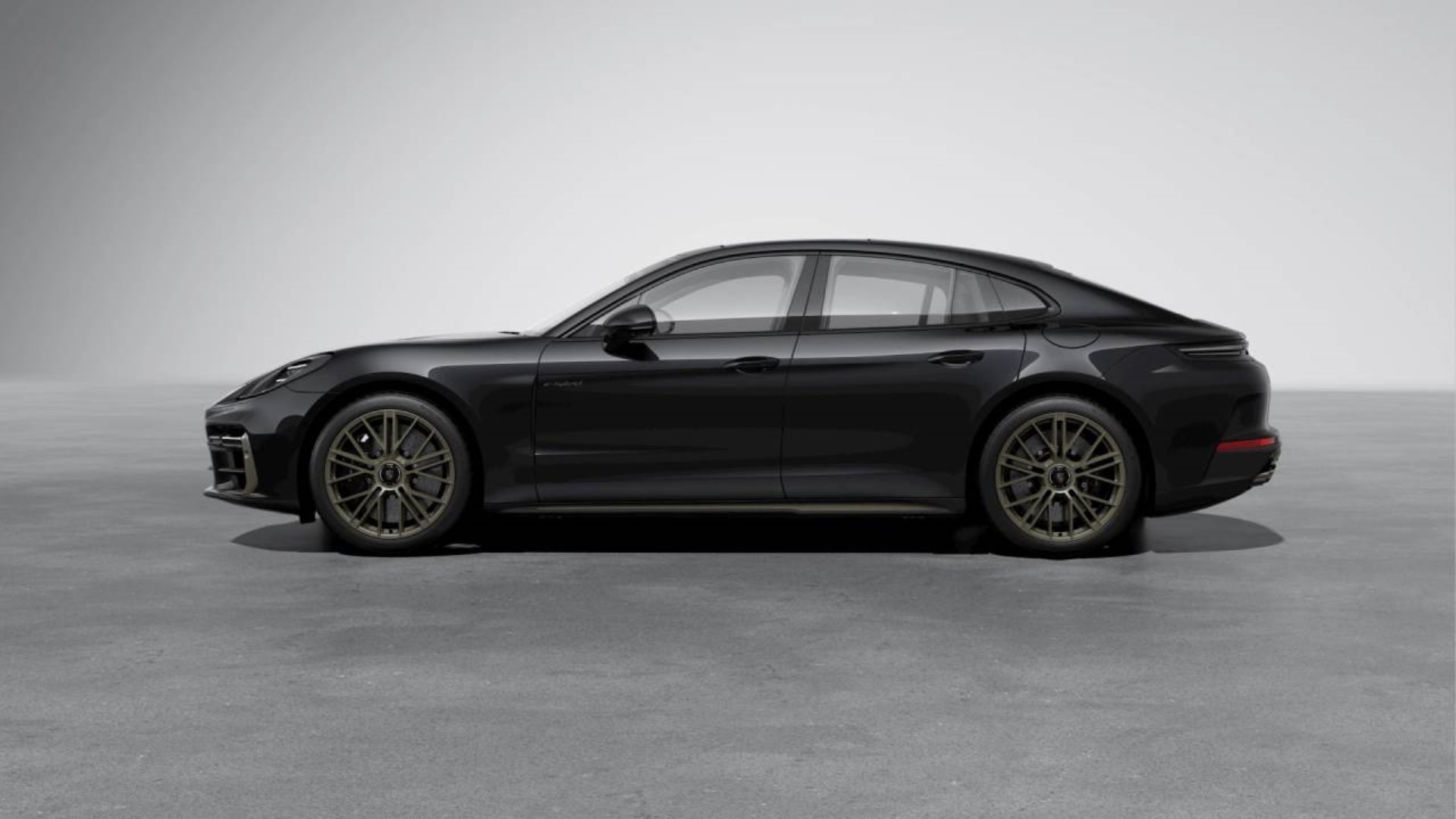 PORSCHE Panamera Turbo S E-Hybrid-showroom-element-1