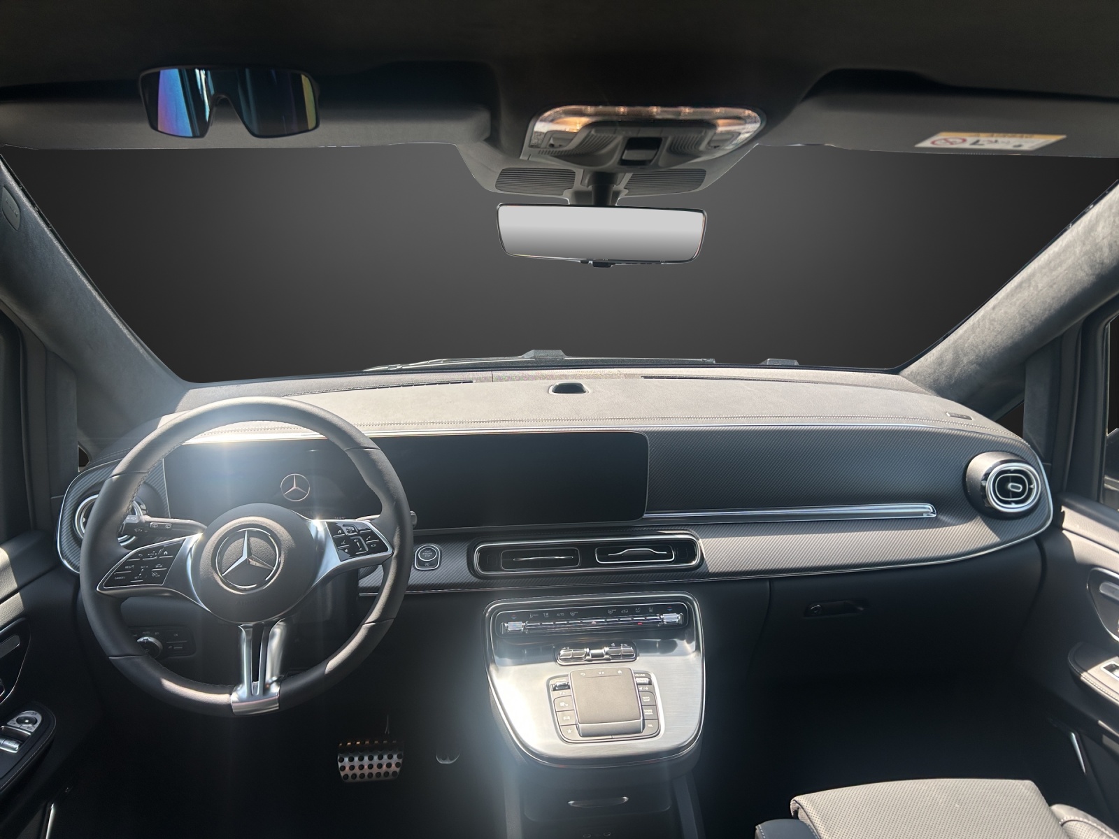 MERCEDES-BENZ V 300 d lang 4Matic Swiss Edition 9G-Tronic-image-4