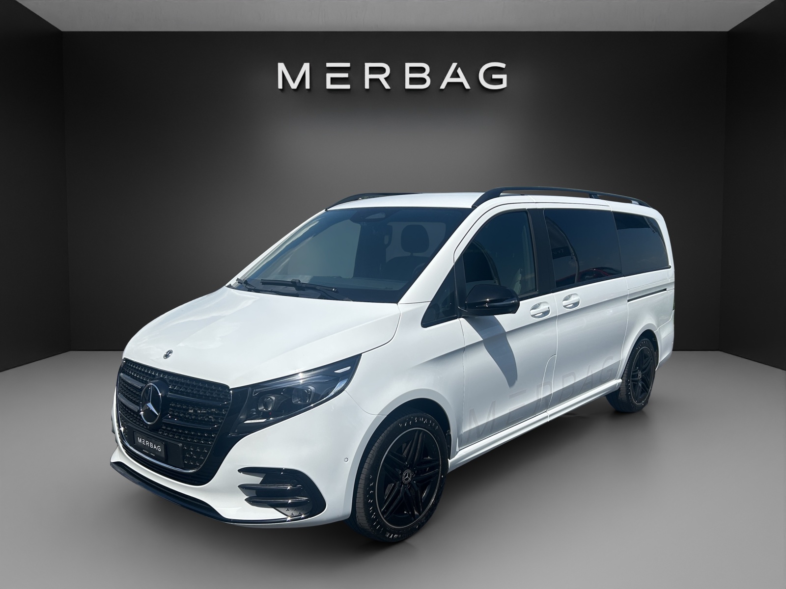 MERCEDES-BENZ V 300 d lang 4Matic Swiss Edition 9G-Tronic-image-9